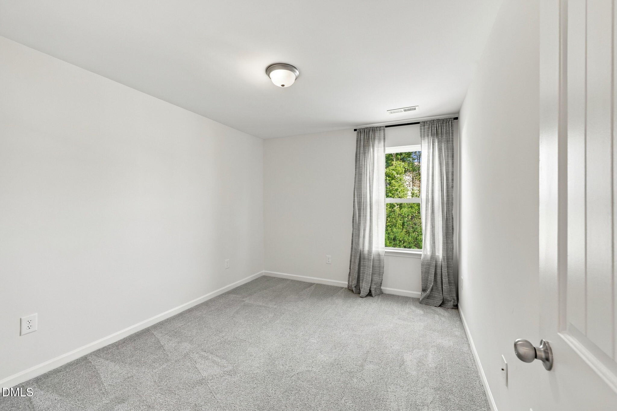 48 Mallard Loop Drive Property Photo 17