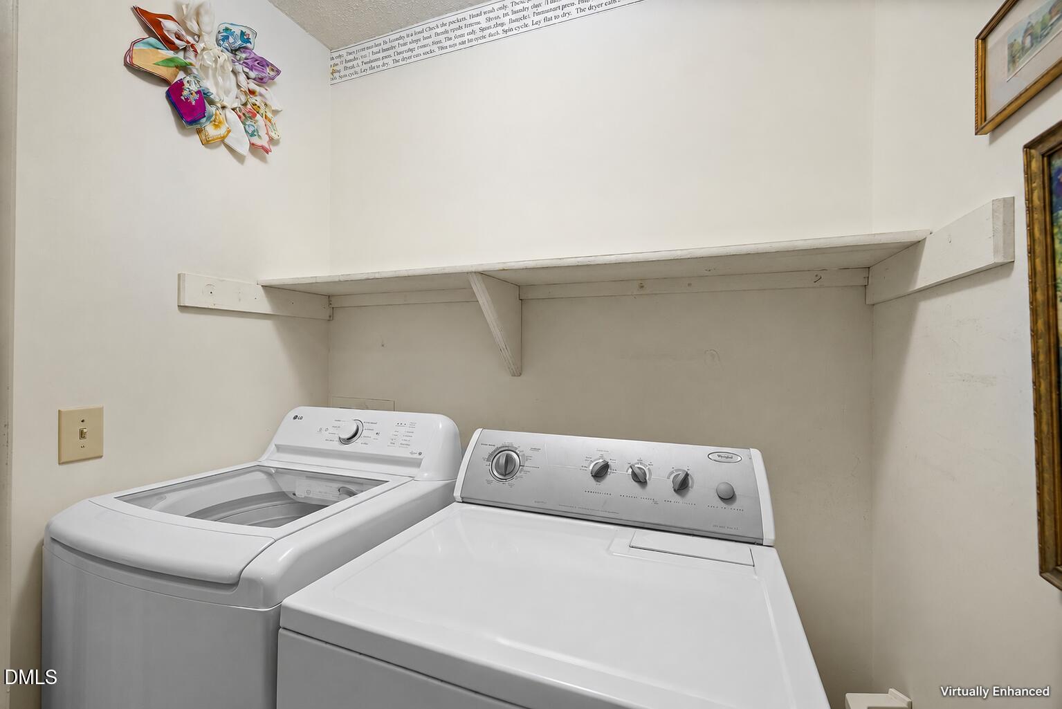 119 E Laurenbrook Court Property Photo 35