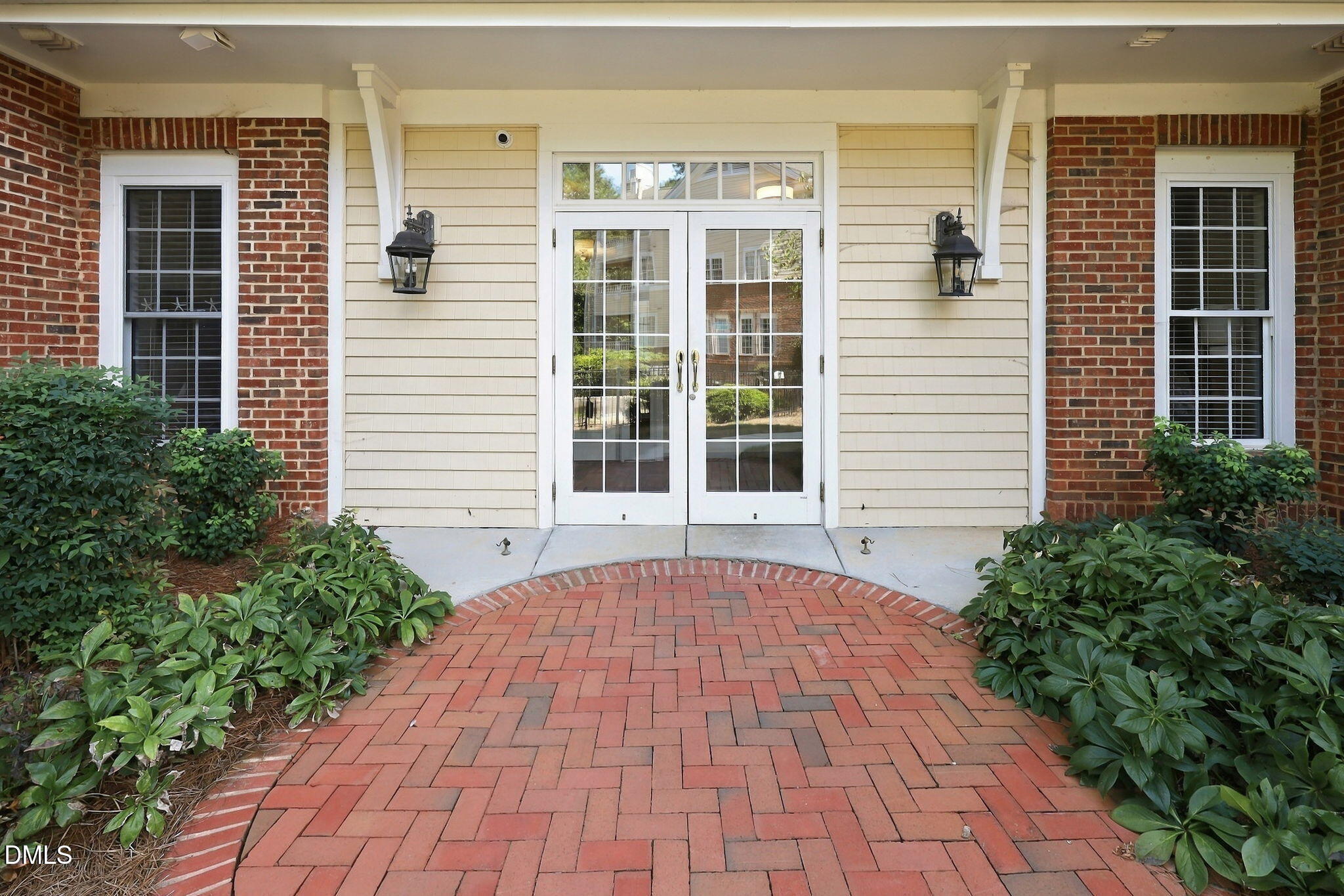 100 Northbrook Drive 206 Property Photo 8