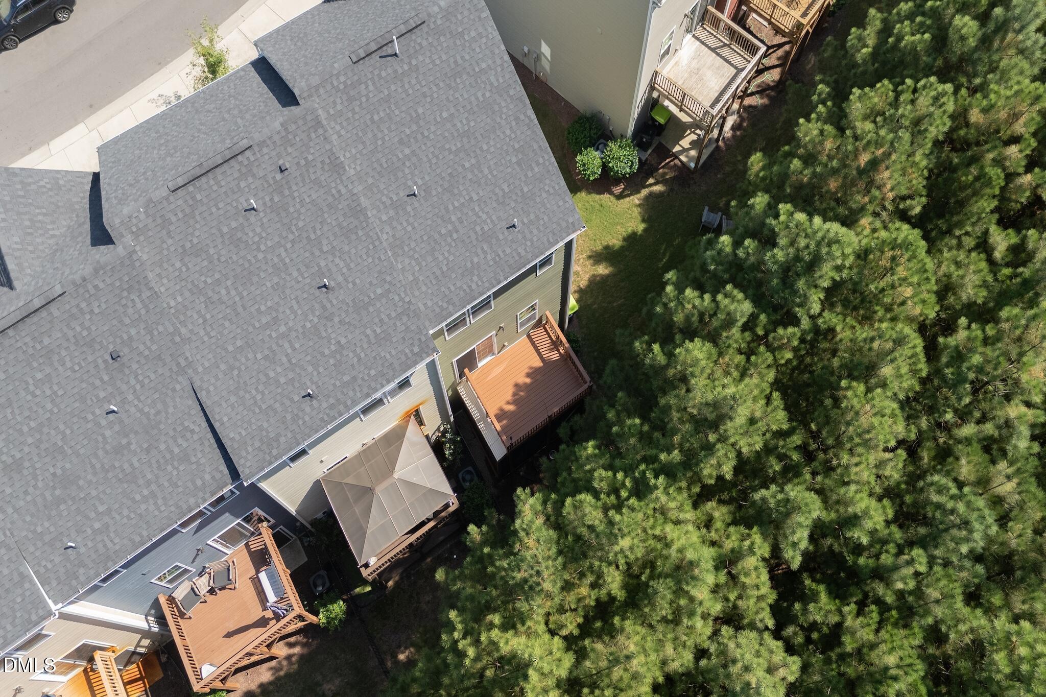 415 Cross Country Way Property Photo 27