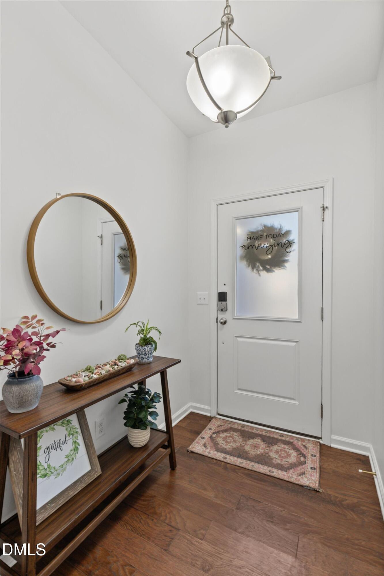 10007 Lynnberry Place Property Photo 3