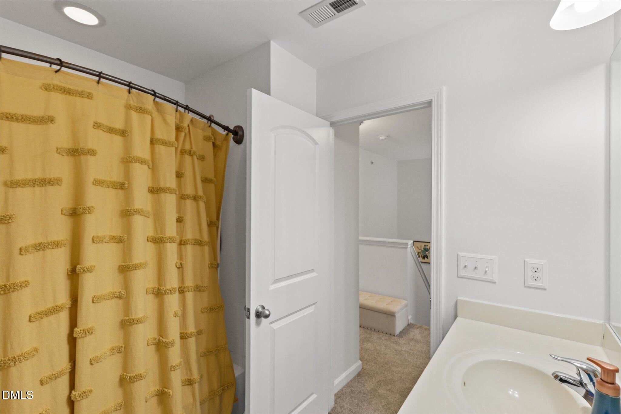 10007 Lynnberry Place Property Photo 25