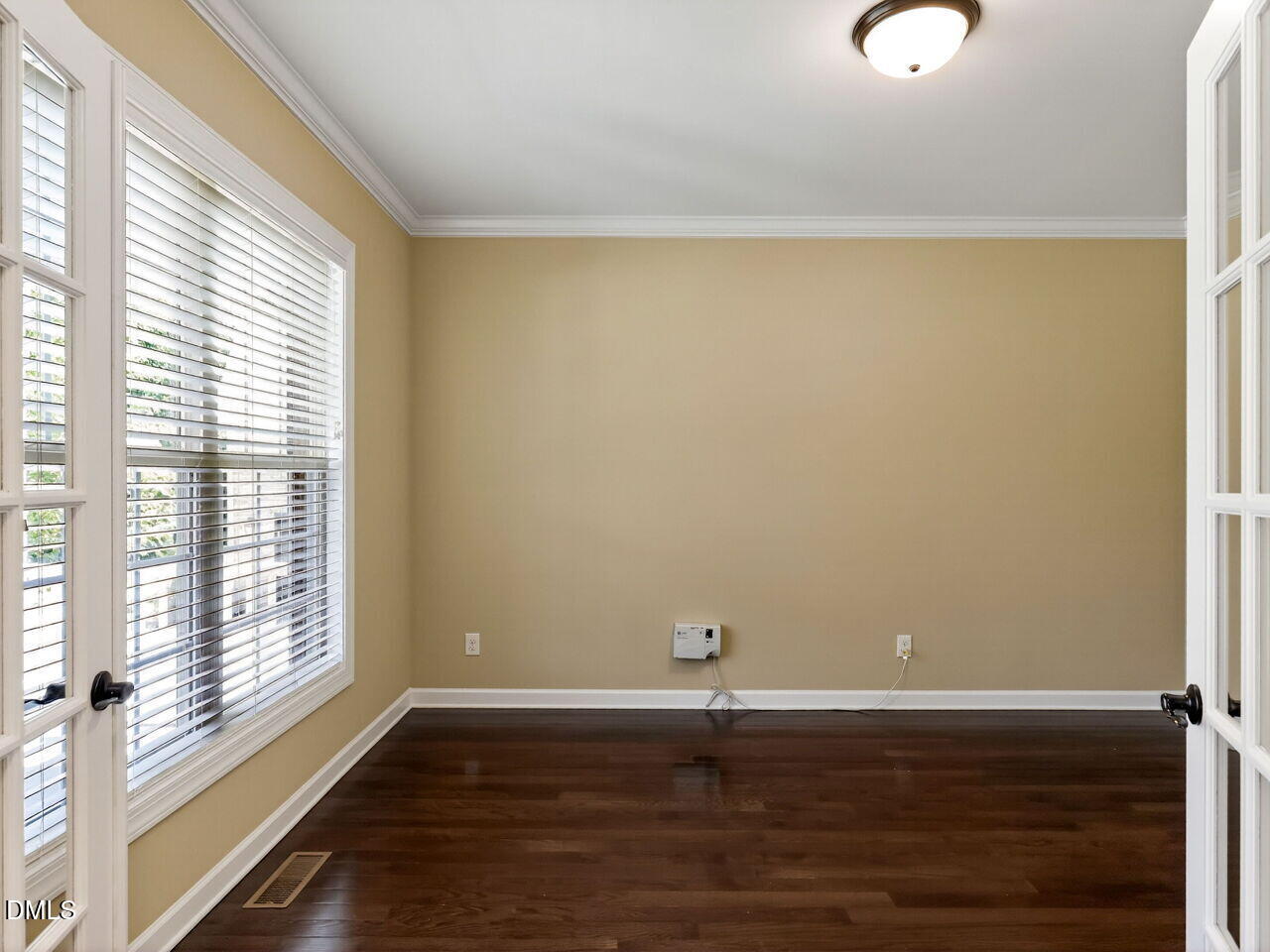 4832 Millens Bay Court Property Photo 5