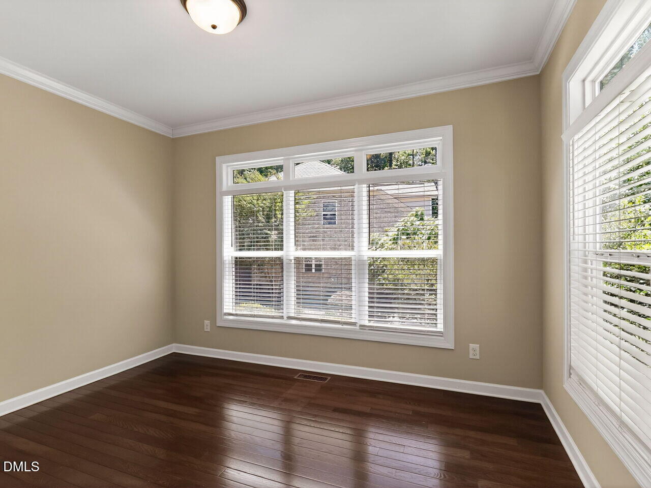 4832 Millens Bay Court Property Photo 10