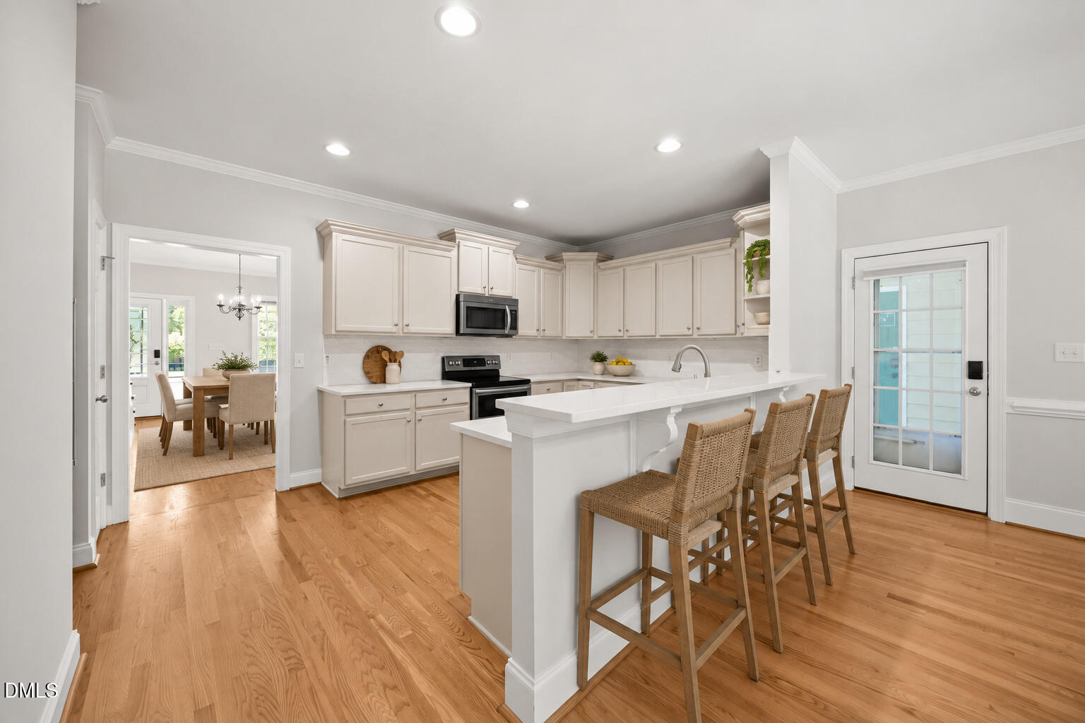 1645 Struble Circle Property Photo 3