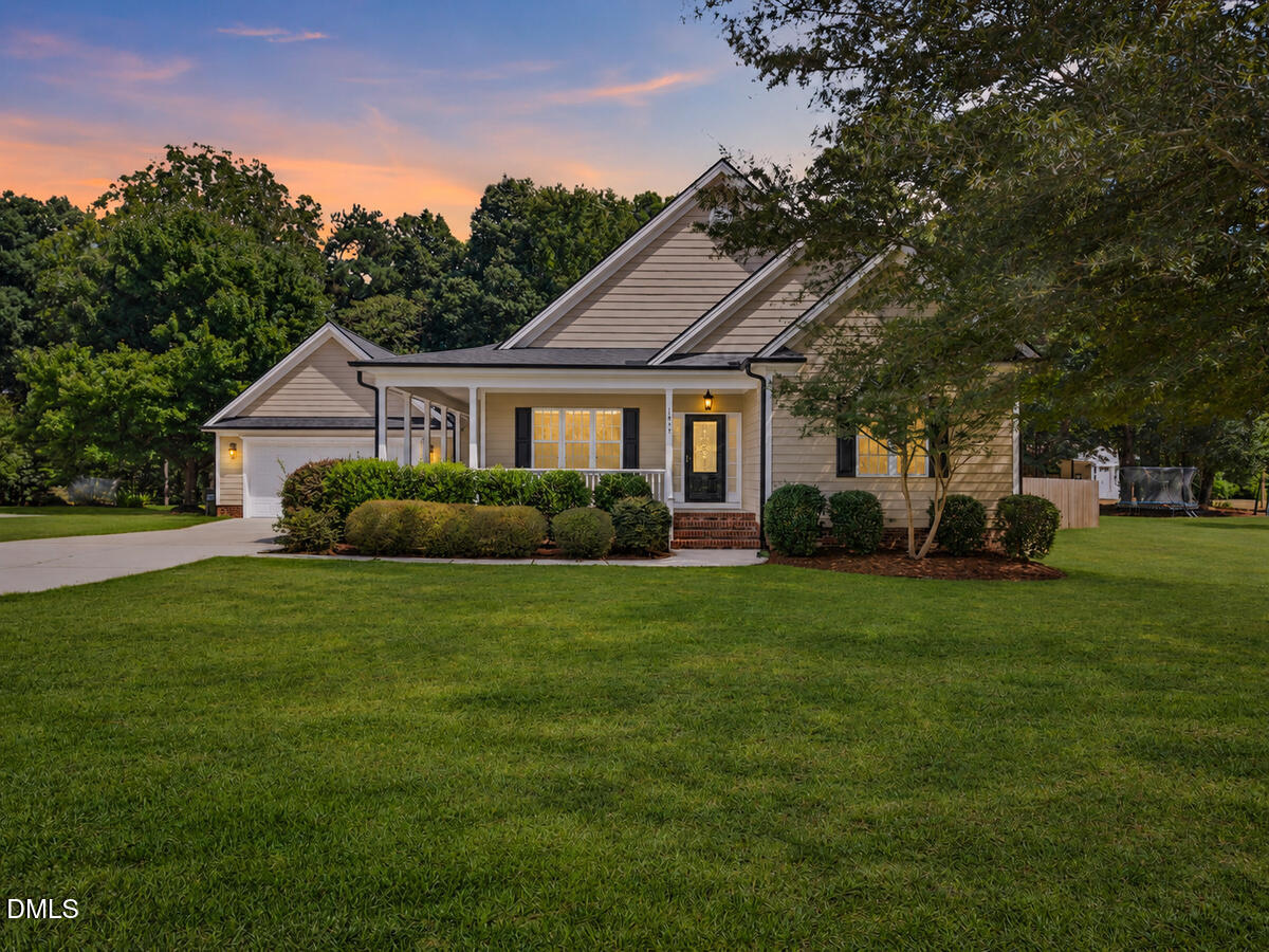 1645 Struble Circle Property Photo 4
