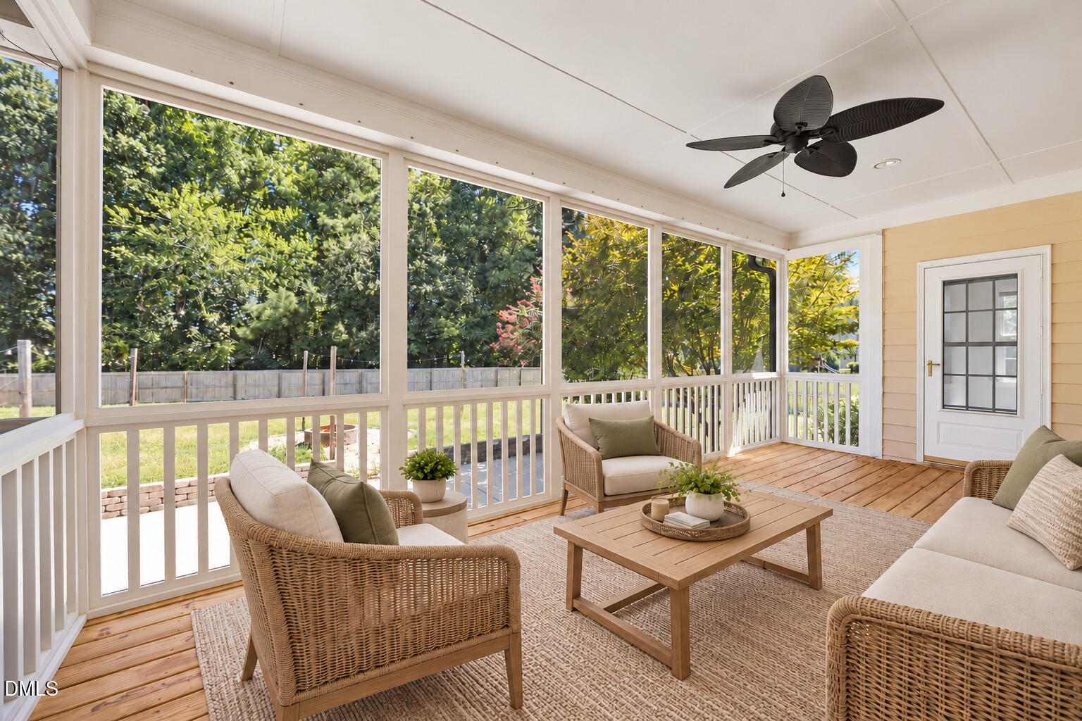 1645 Struble Circle Property Photo 5