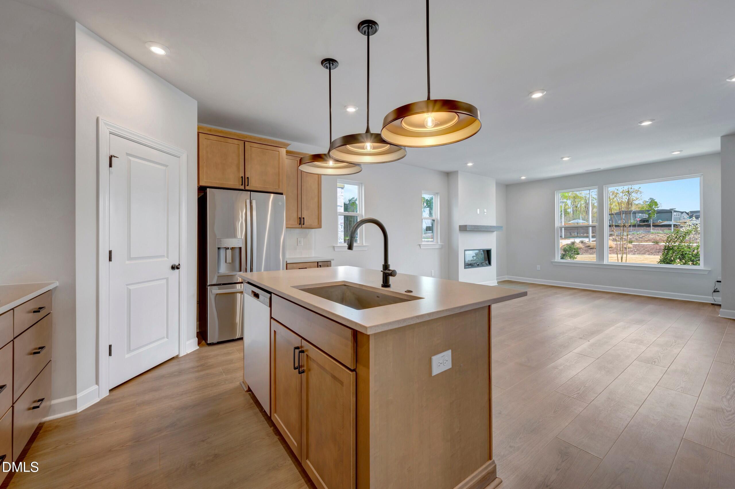56 Wandering Way Property Photo 4