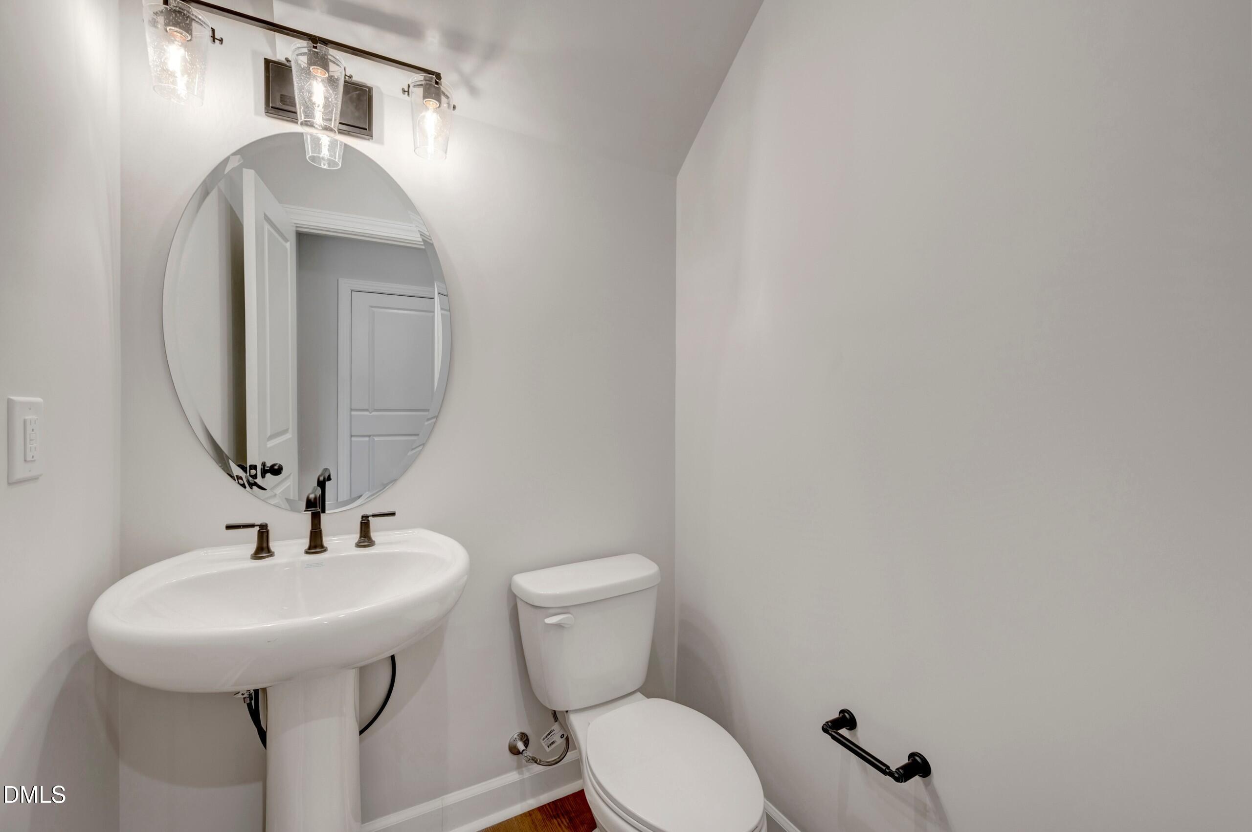 56 Wandering Way Property Photo 13