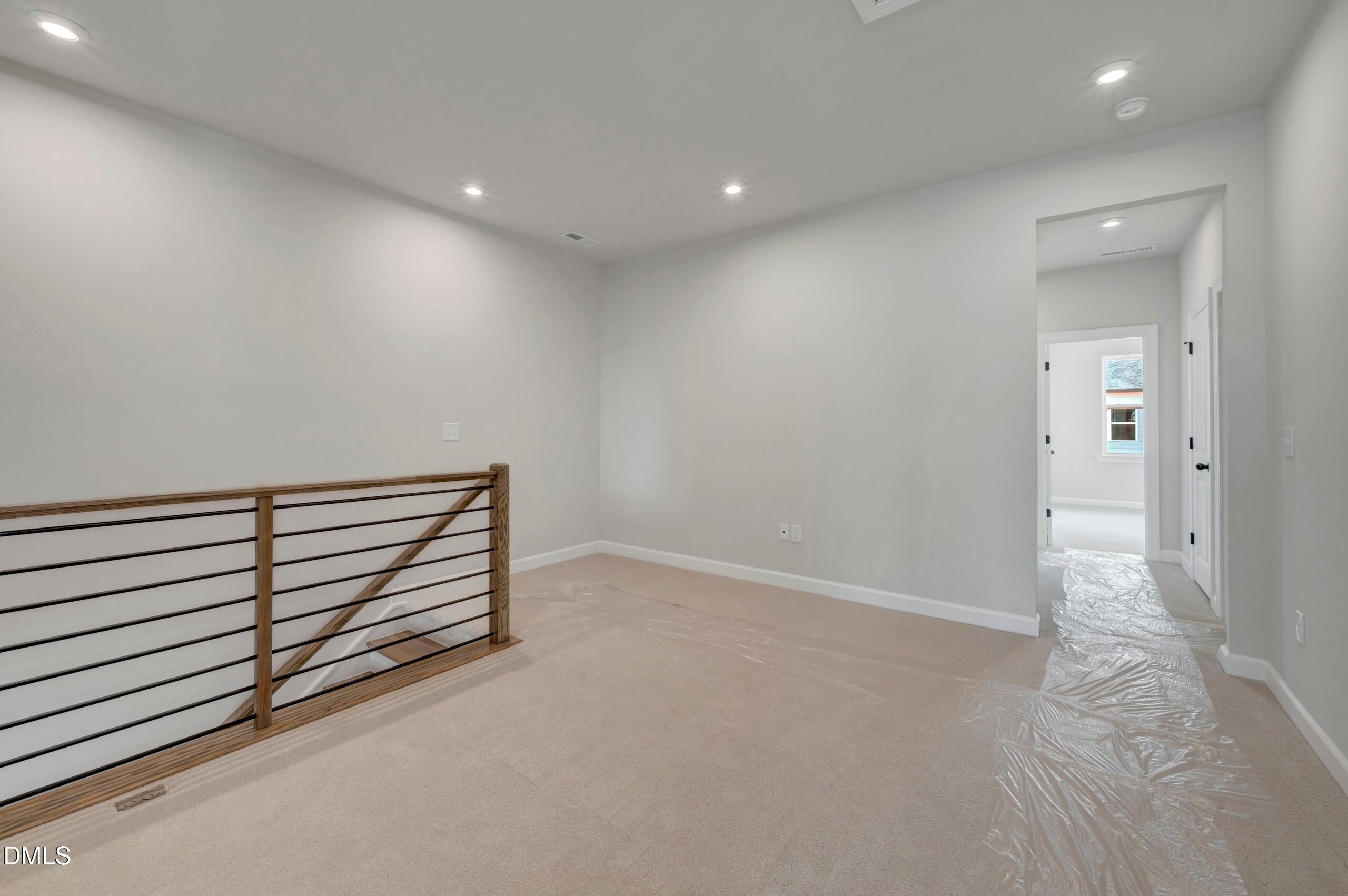 56 Wandering Way Property Photo 16