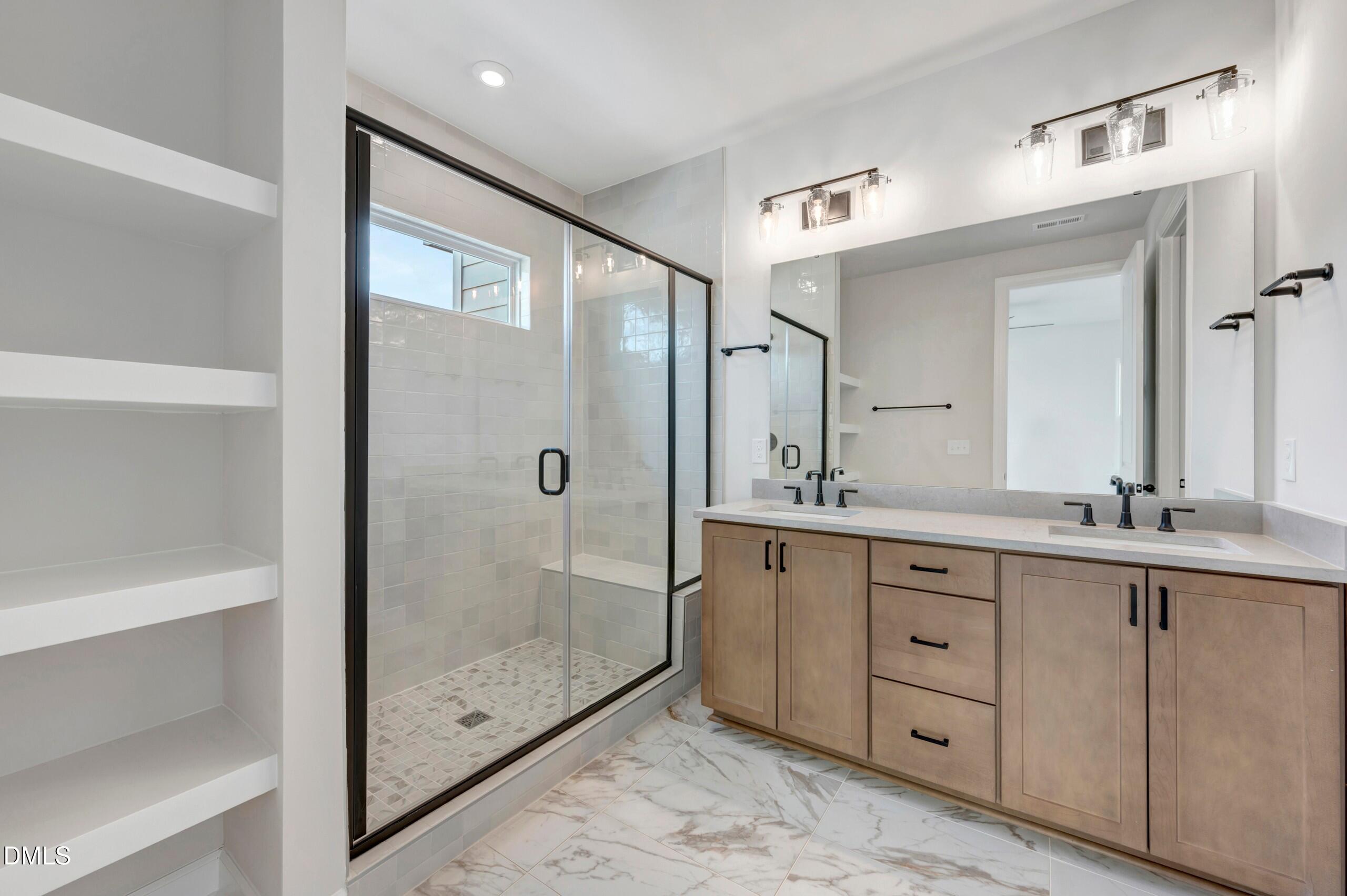 56 Wandering Way Property Photo 23