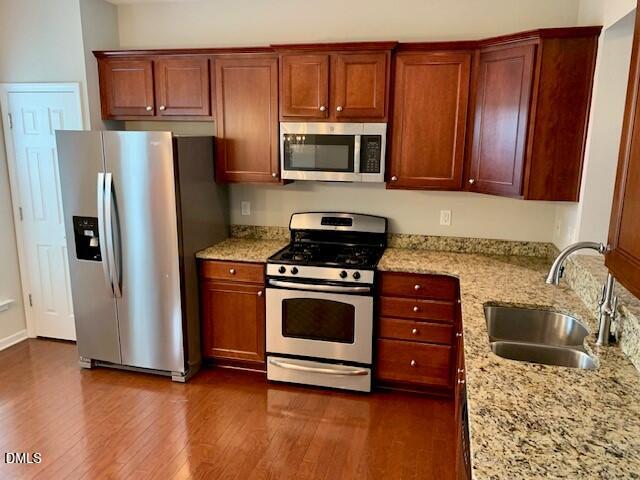 4009 Yellowfield Way Property Photo 6
