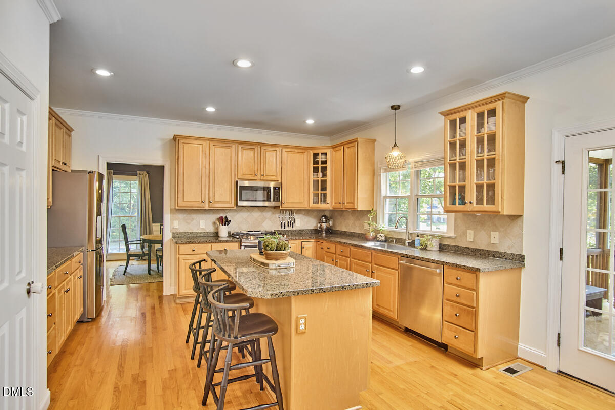 4301 Sugar Pine Lane Property Photo 4