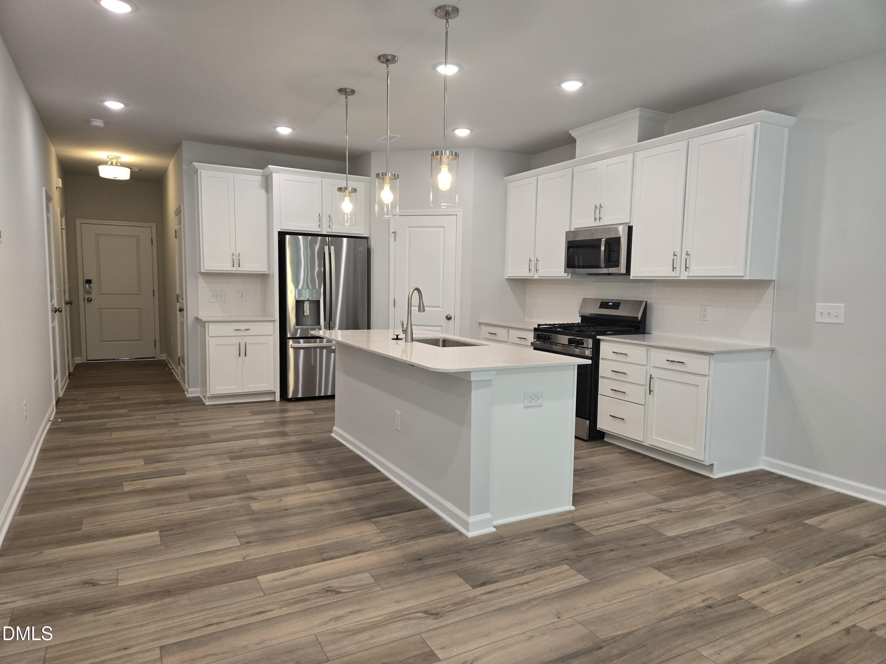 4825 Salamander Court Property Photo 8