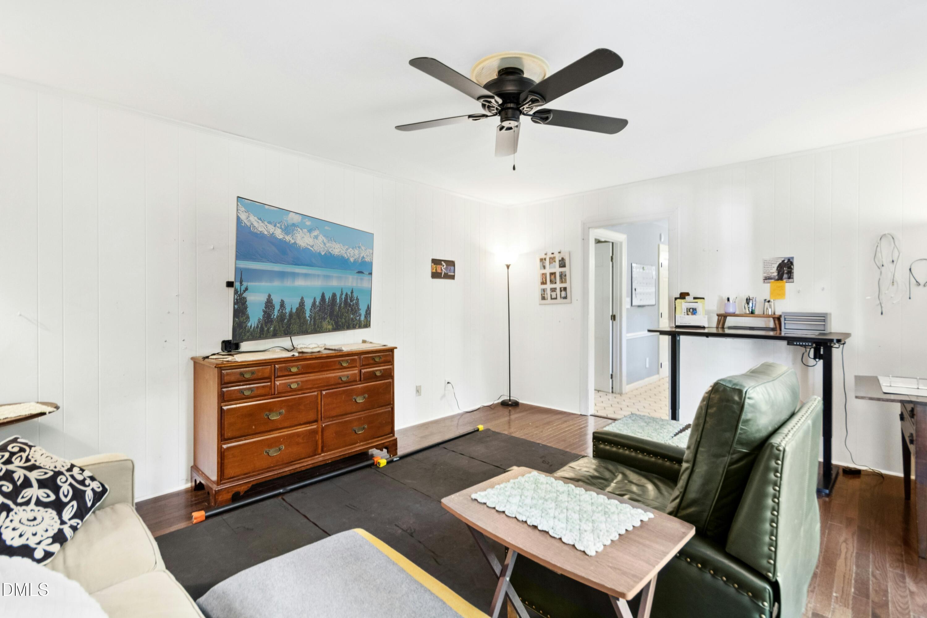 4609 Fernham Place Property Photo 9