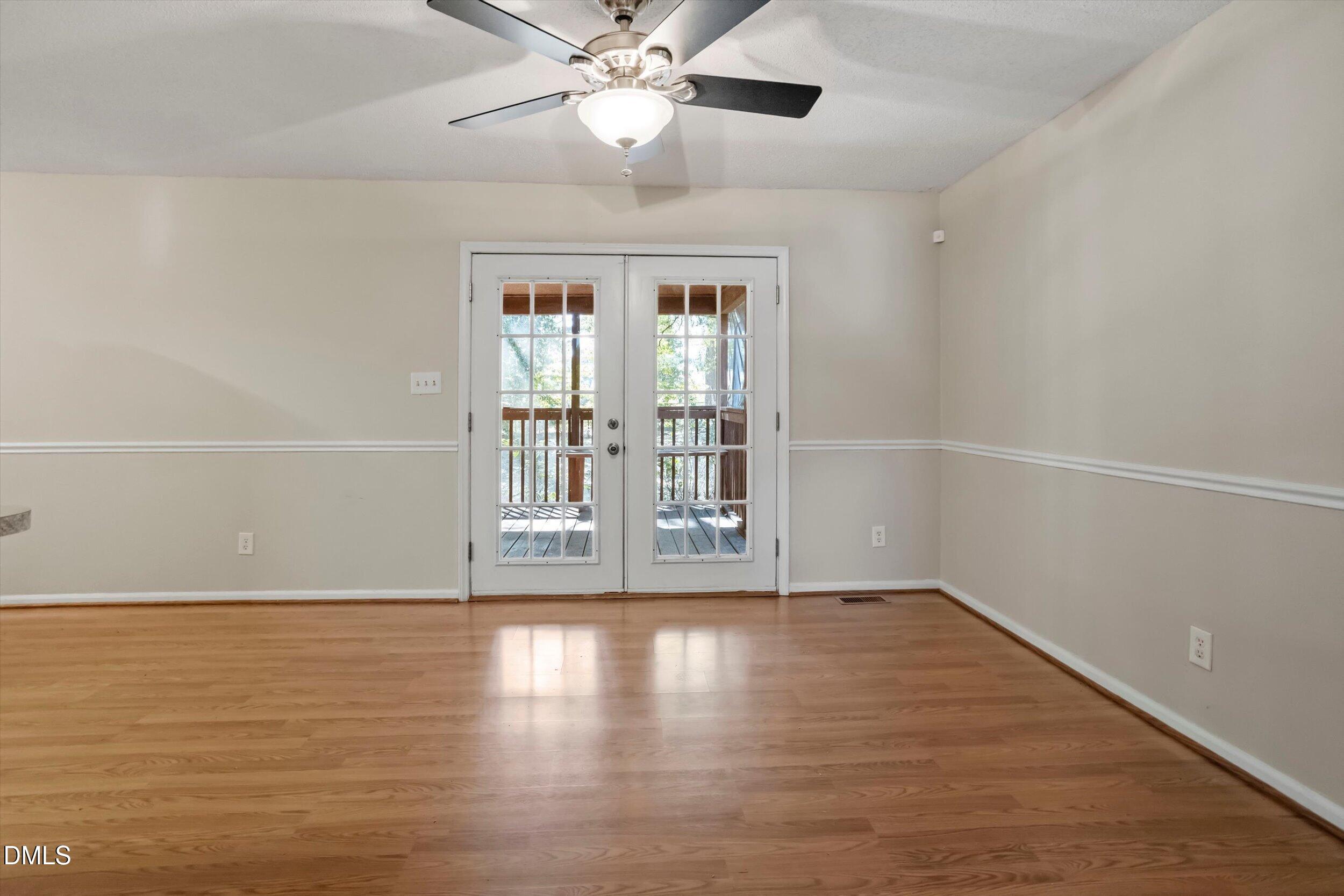 105 Stratford Drive Property Photo 12