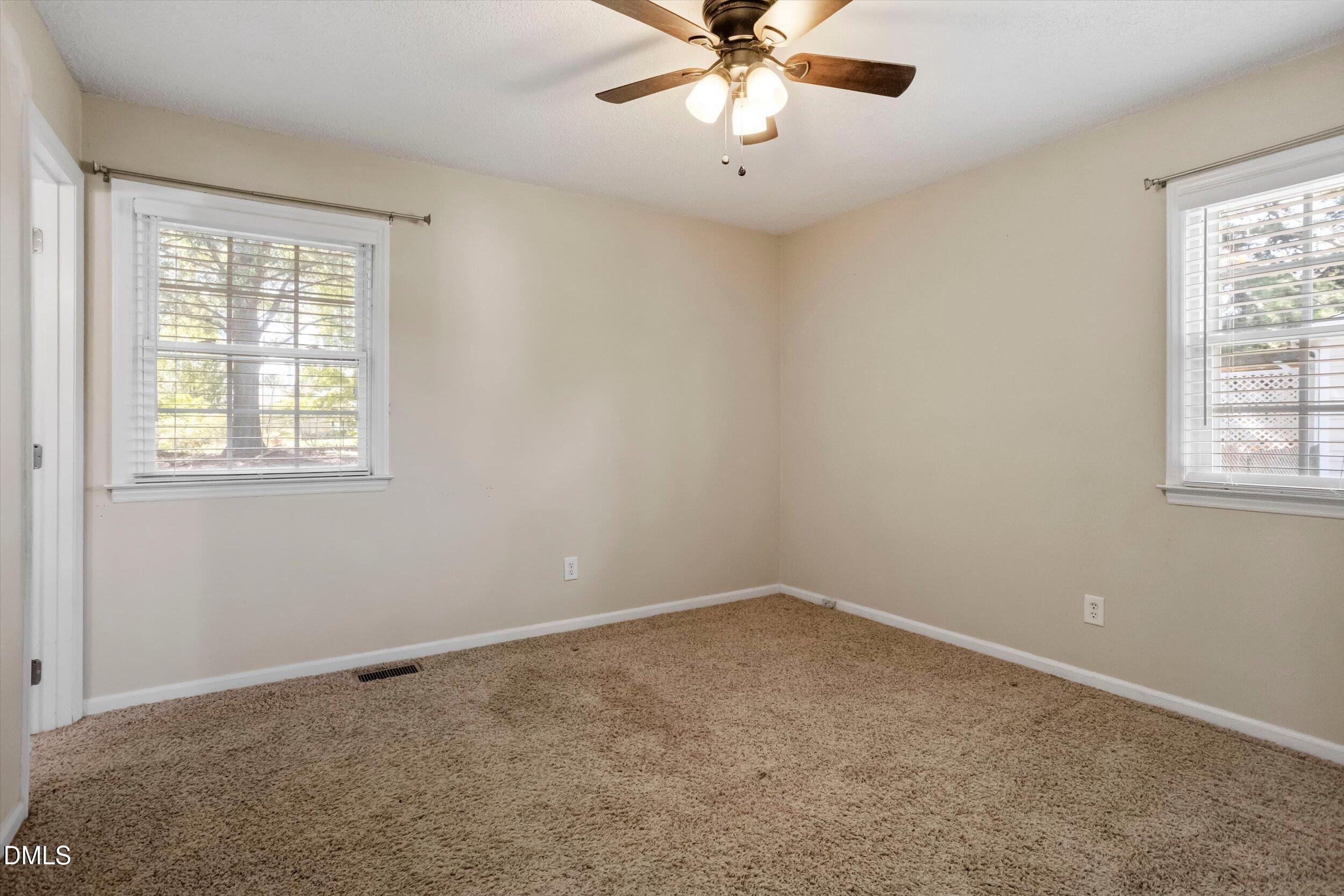 105 Stratford Drive Property Photo 18
