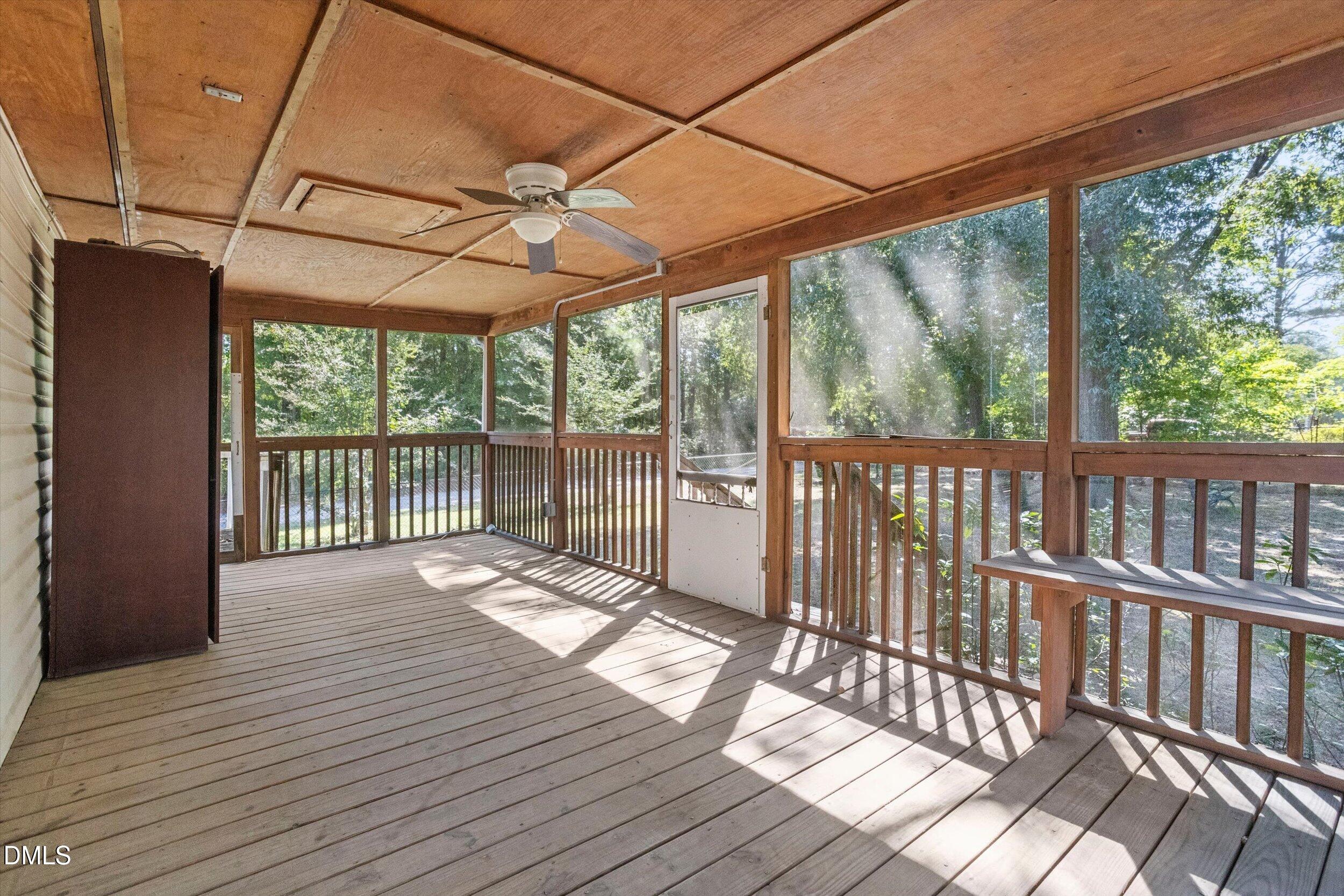 105 Stratford Drive Property Photo 26