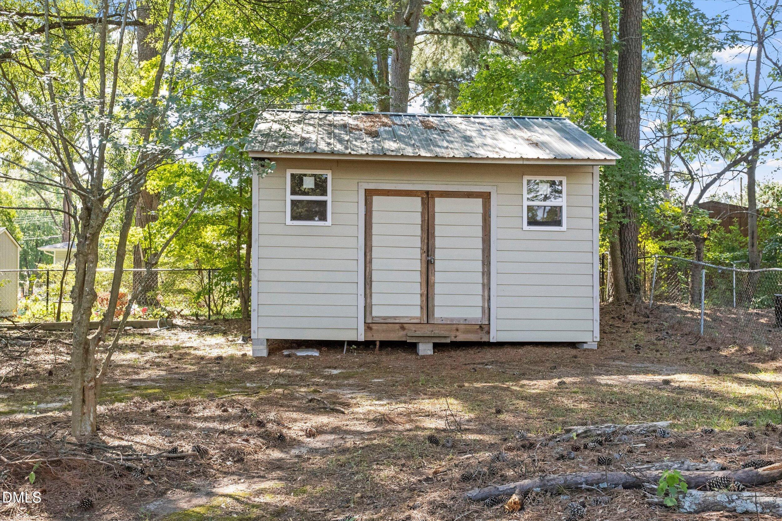 105 Stratford Drive Property Photo 33