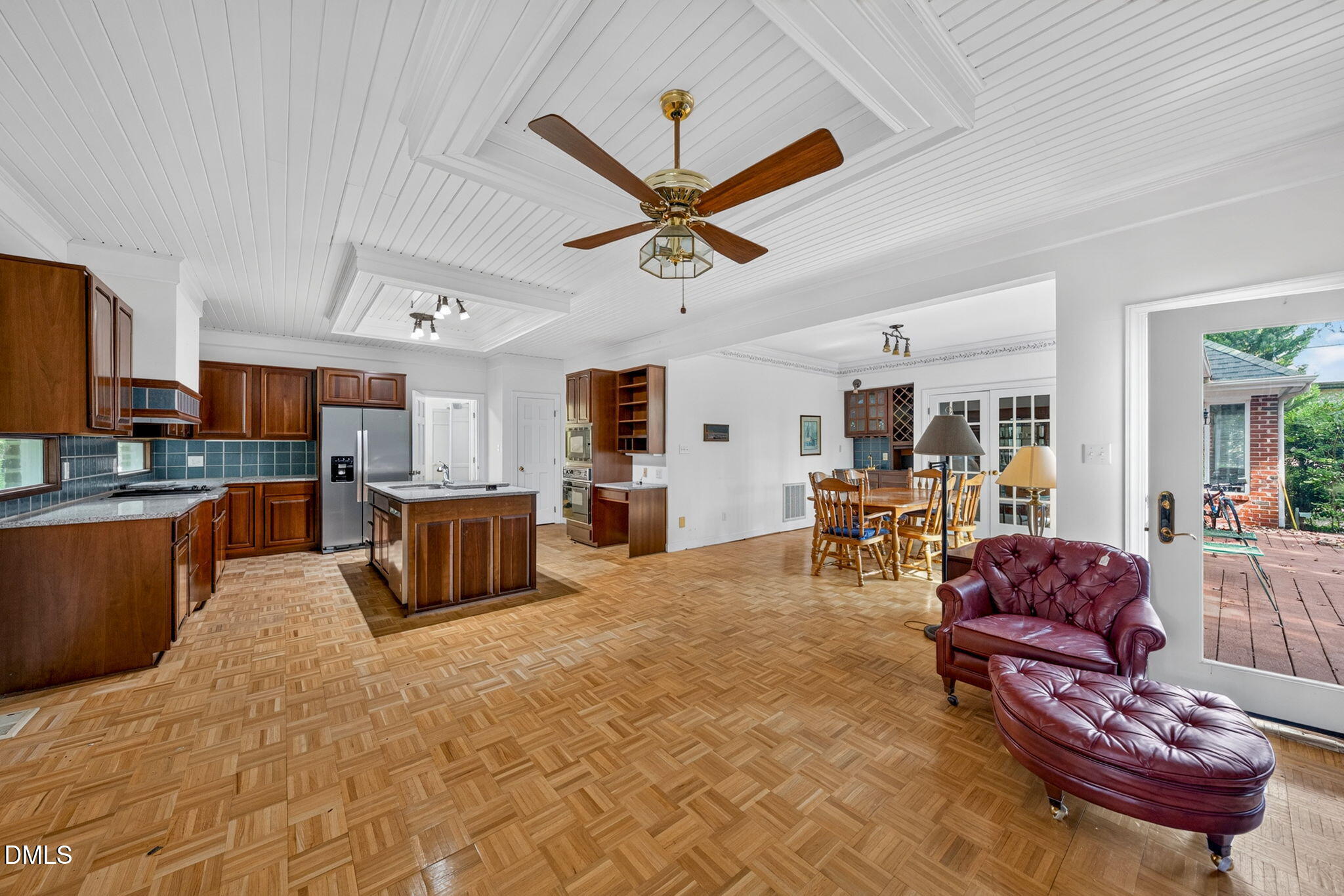 103 Royal Club Drive Property Photo 11