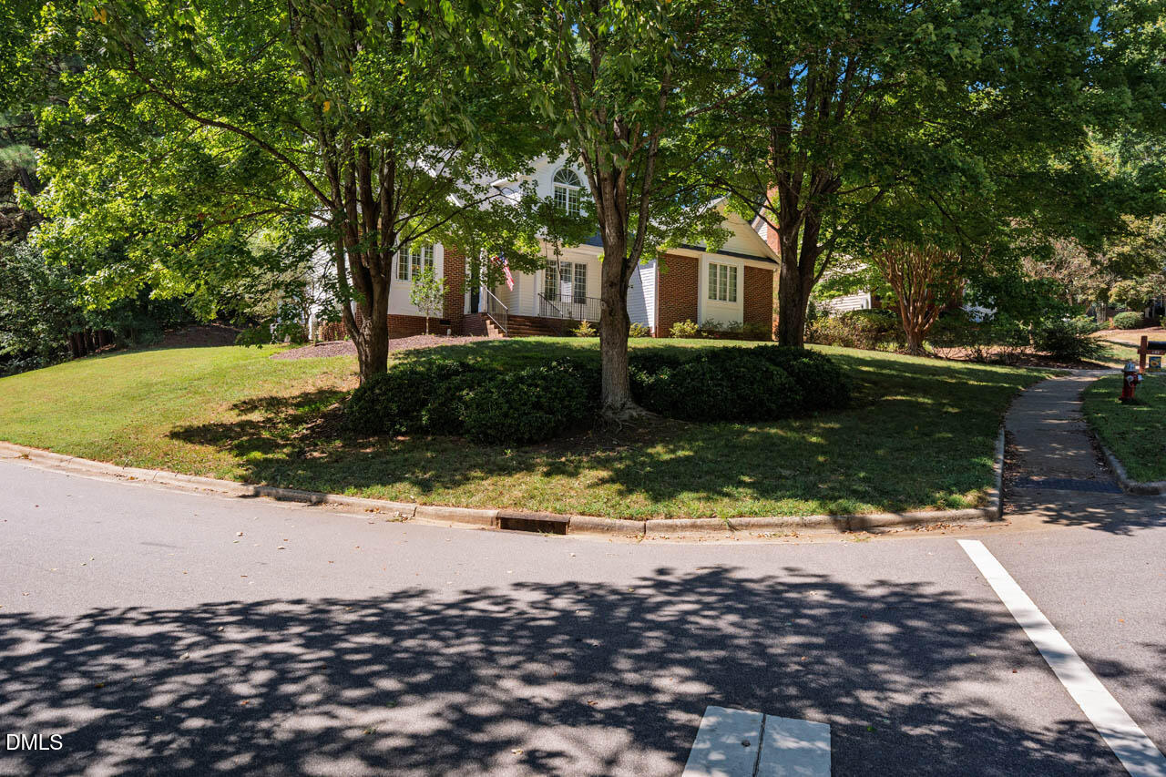 222 Highlands Lake Drive Property Photo 3
