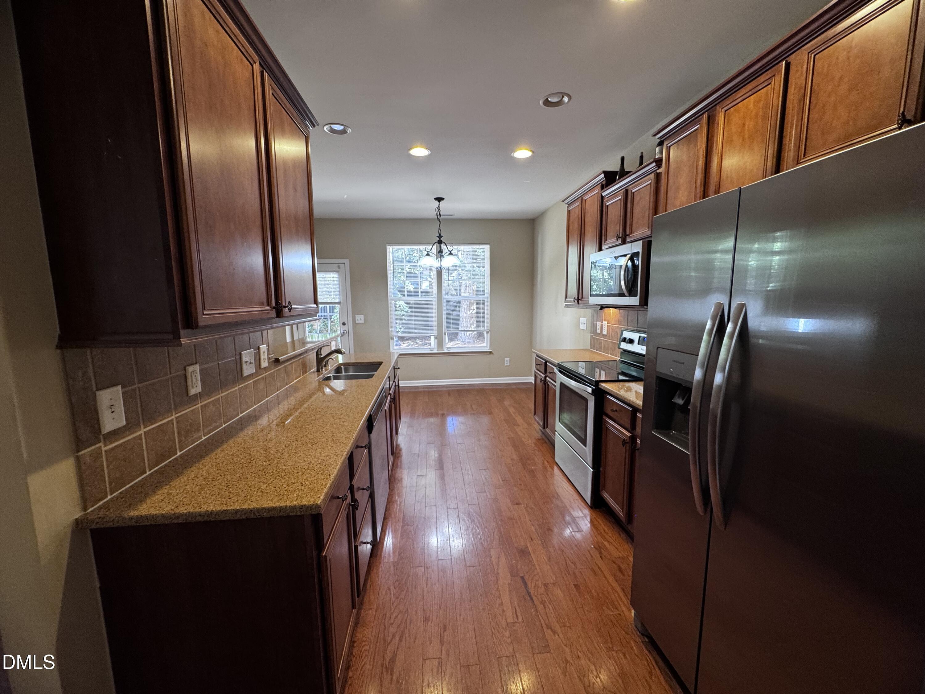 223 Churchview Street Property Photo 6