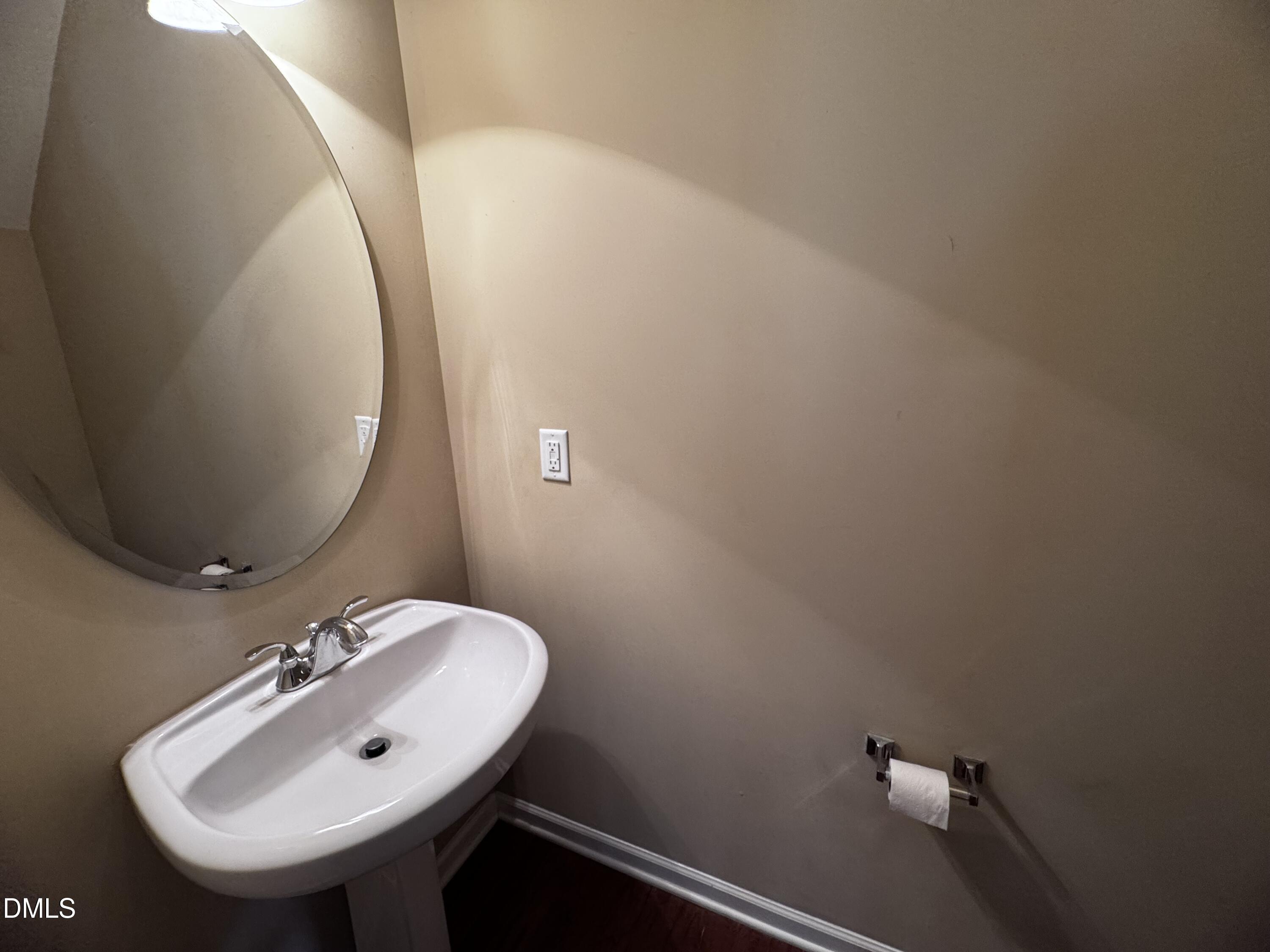 223 Churchview Street Property Photo 7