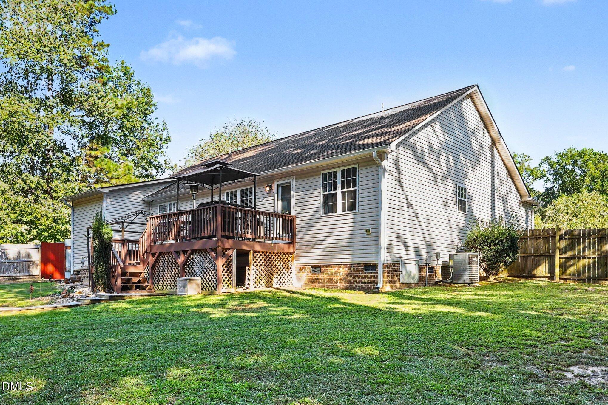 326 Wagon Trail Property Photo 23