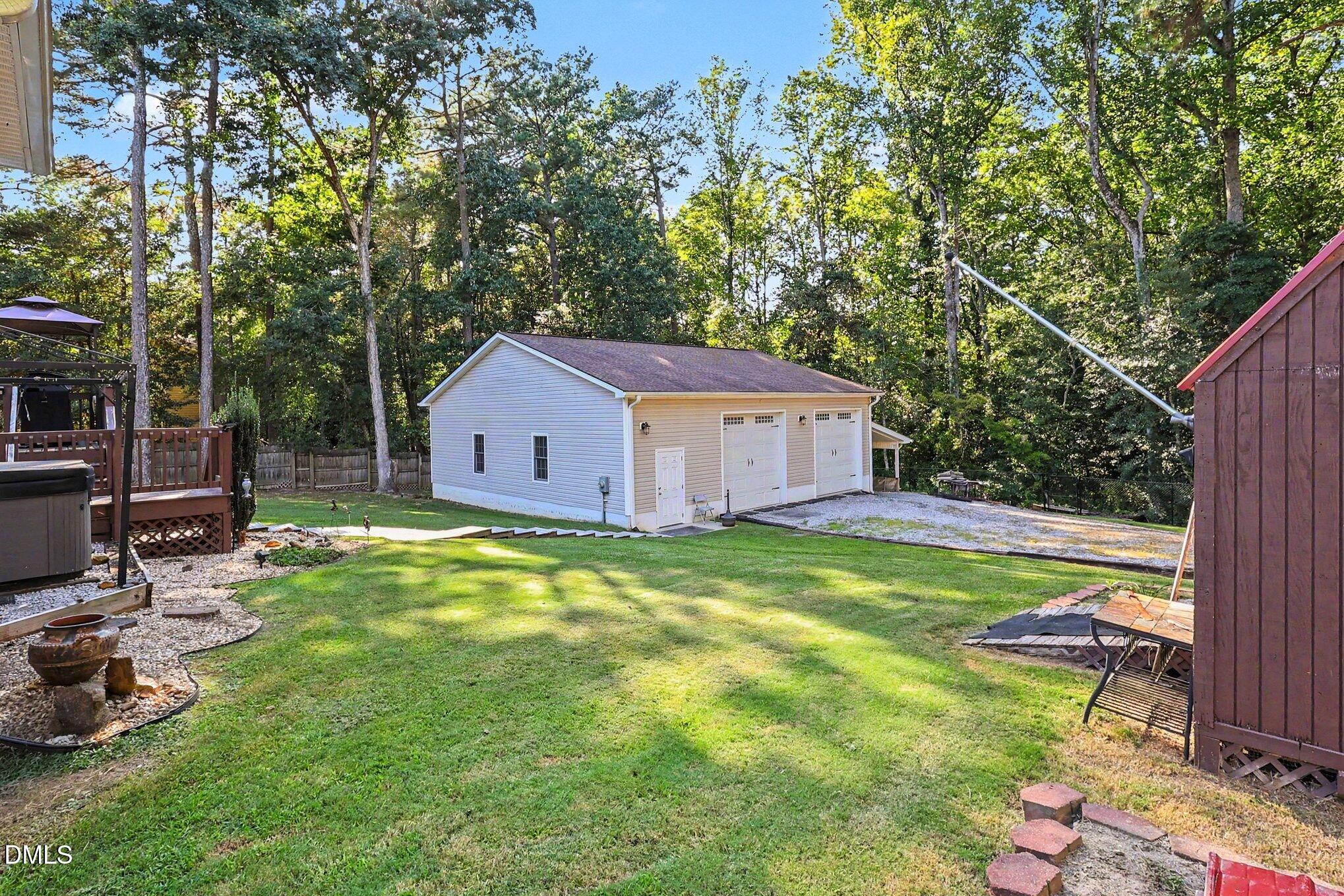 326 Wagon Trail Property Photo 24