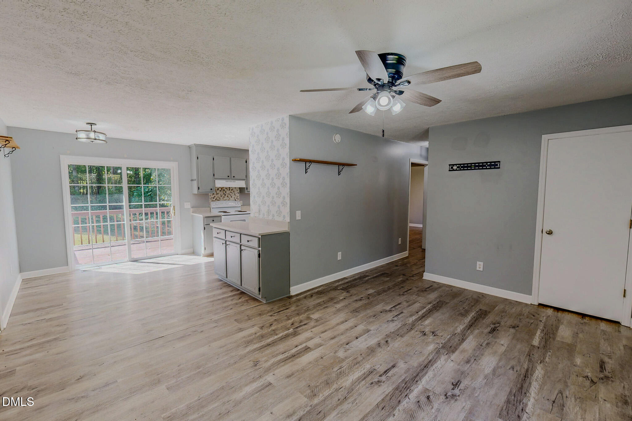 405 Marvin Gill Road Property Photo 7