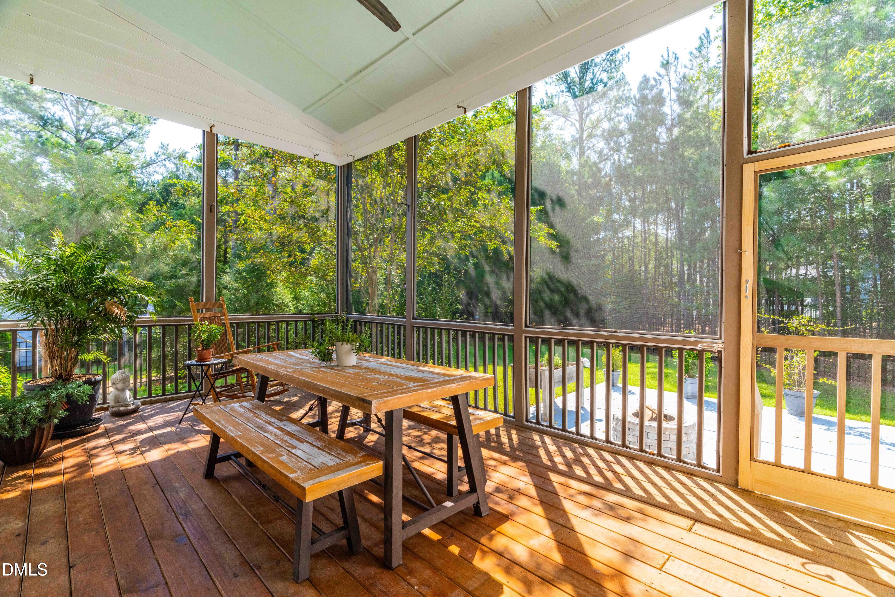 640 Cabin Creek Property Photo 37