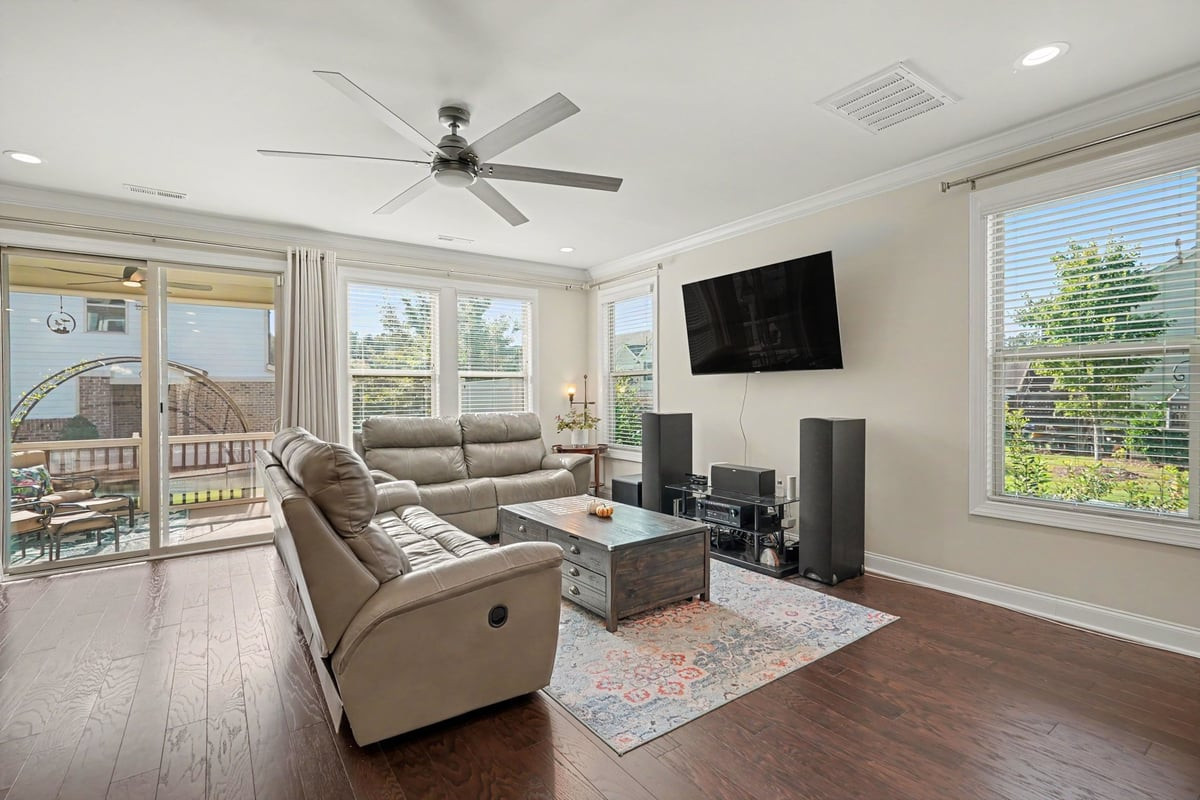 1115 Lotus Lilly Drive Property Photo 1