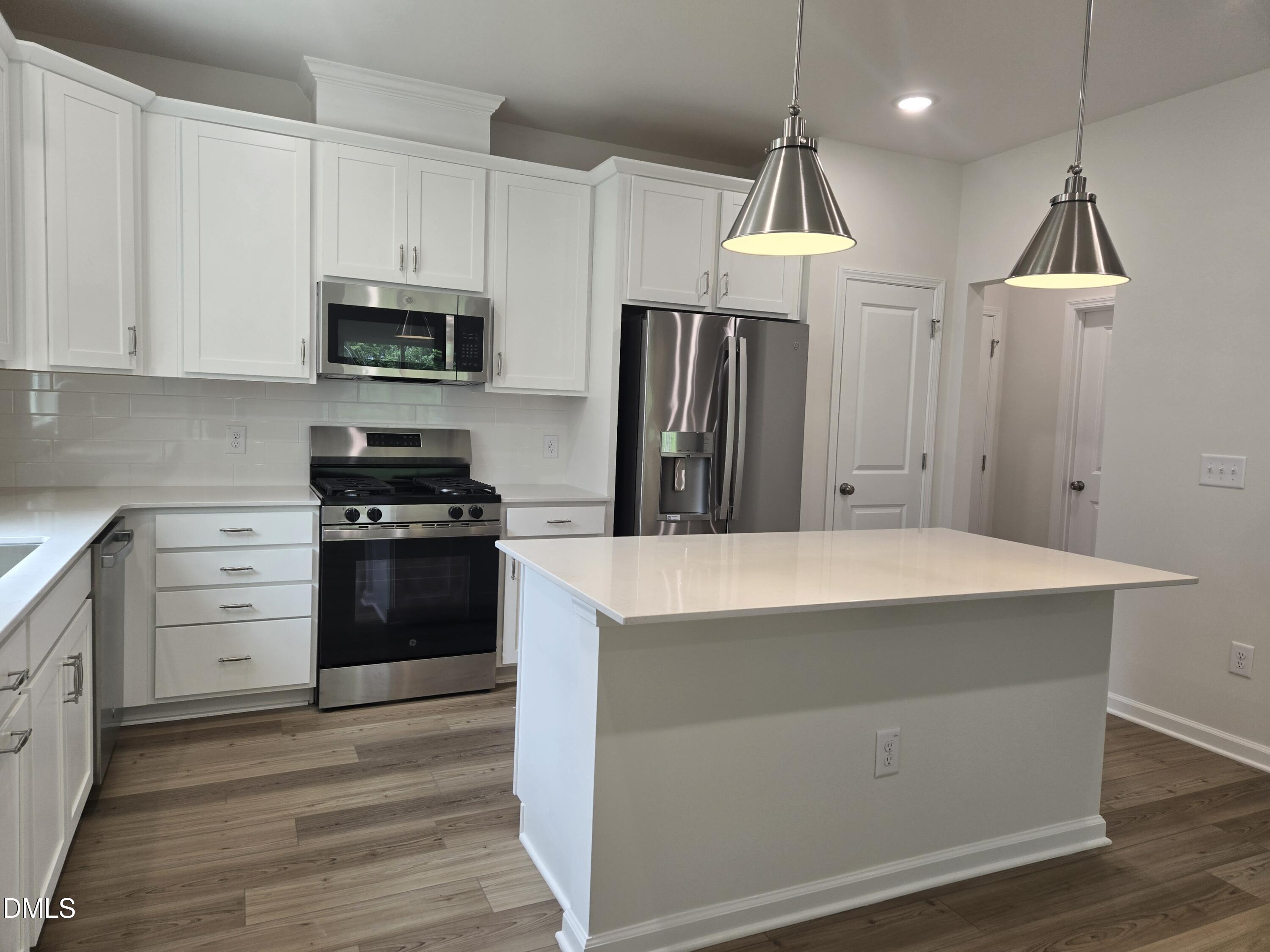 4809 Salamander Court Property Photo 4