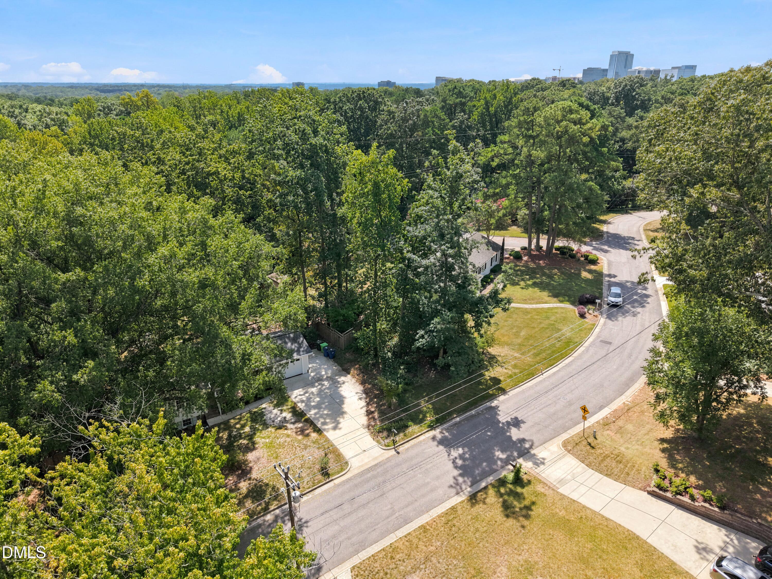 5008 N Glen Drive Property Photo 36