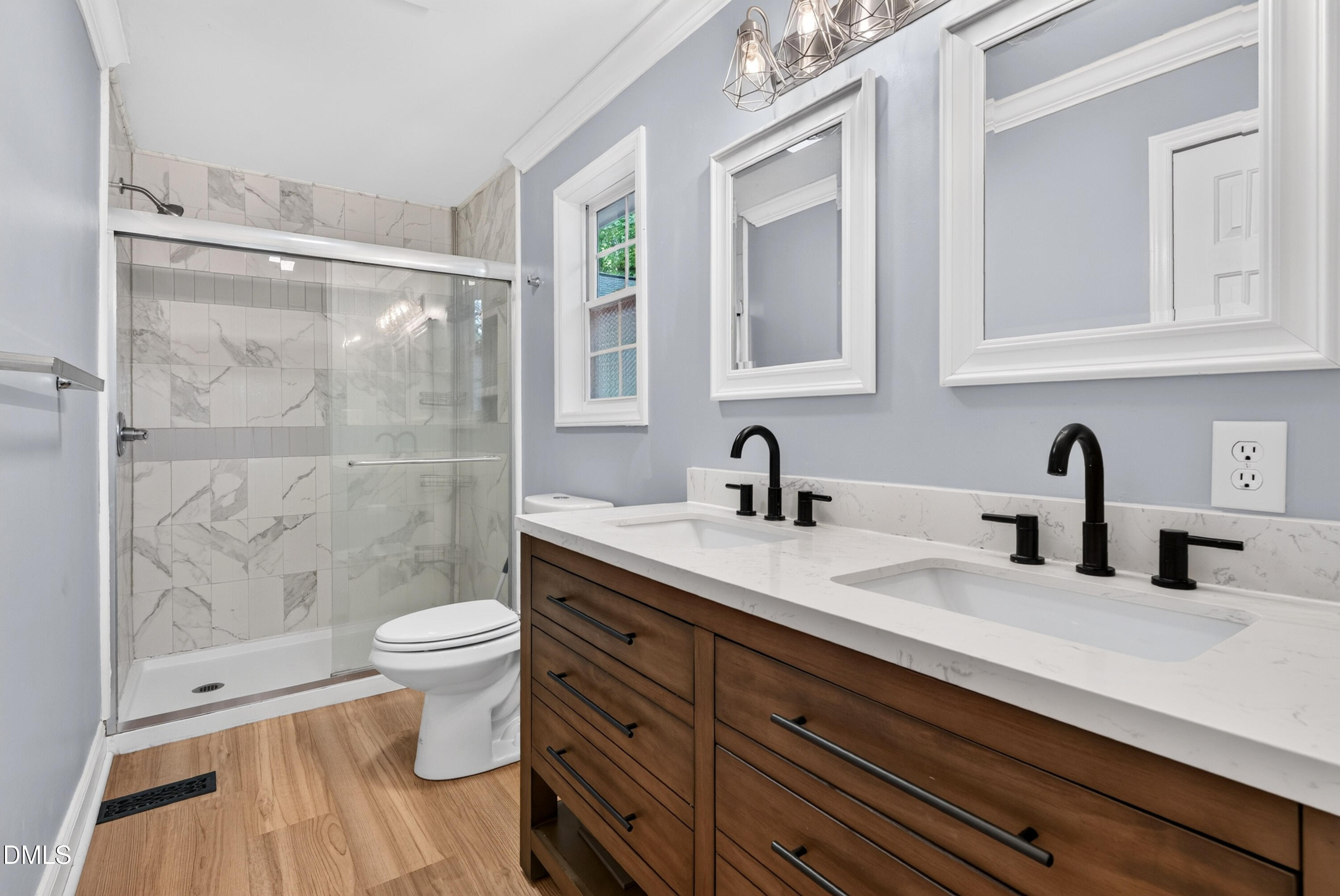 411 W Cedar Avenue Property Photo 15