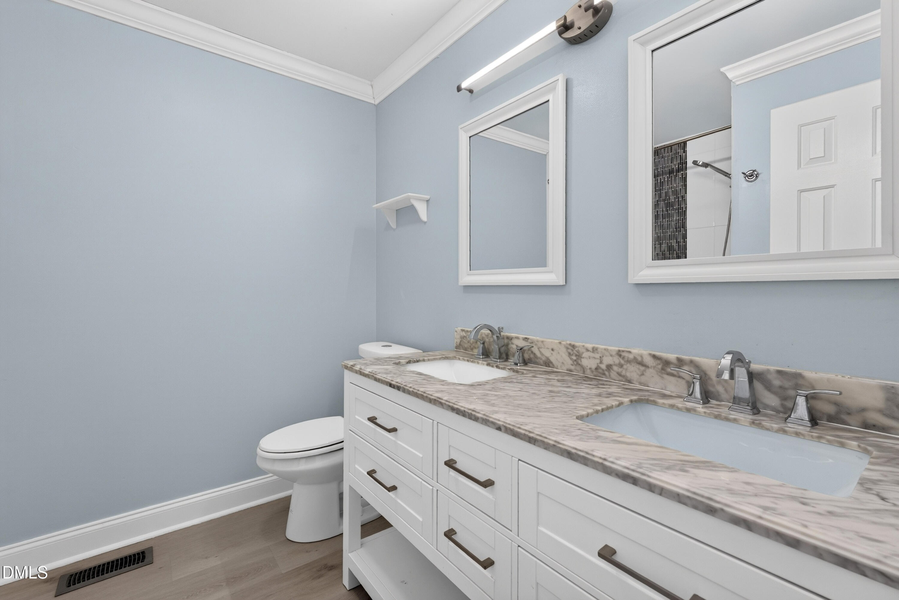 411 W Cedar Avenue Property Photo 18