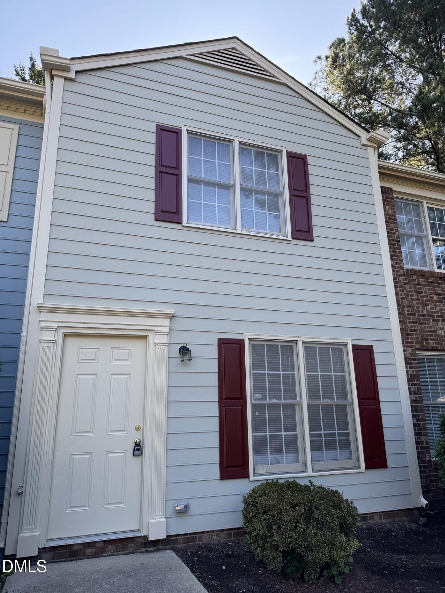2902 Faversham Place Property Photo 1