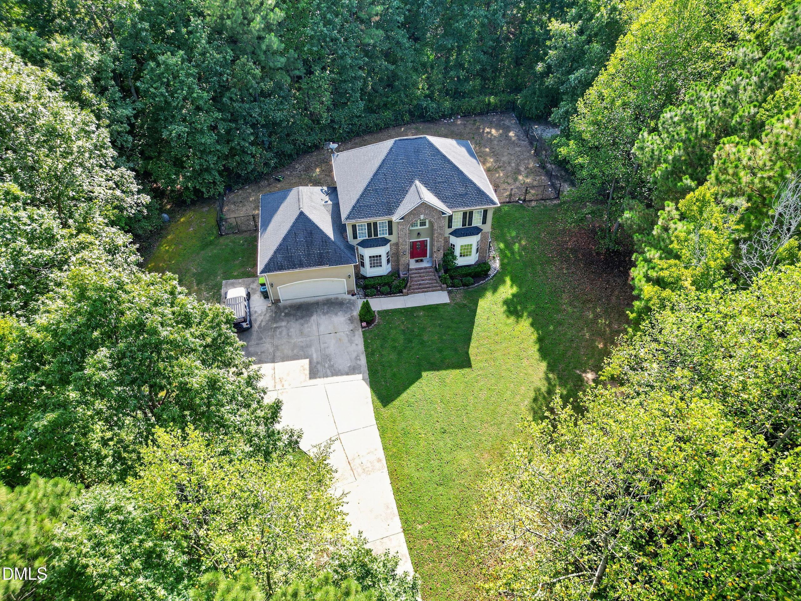 110 Kingfisher Way Property Photo 3
