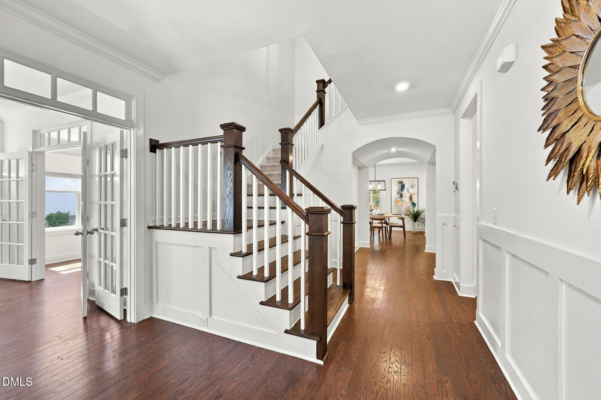 8204 Henderson Road Property Photo 6
