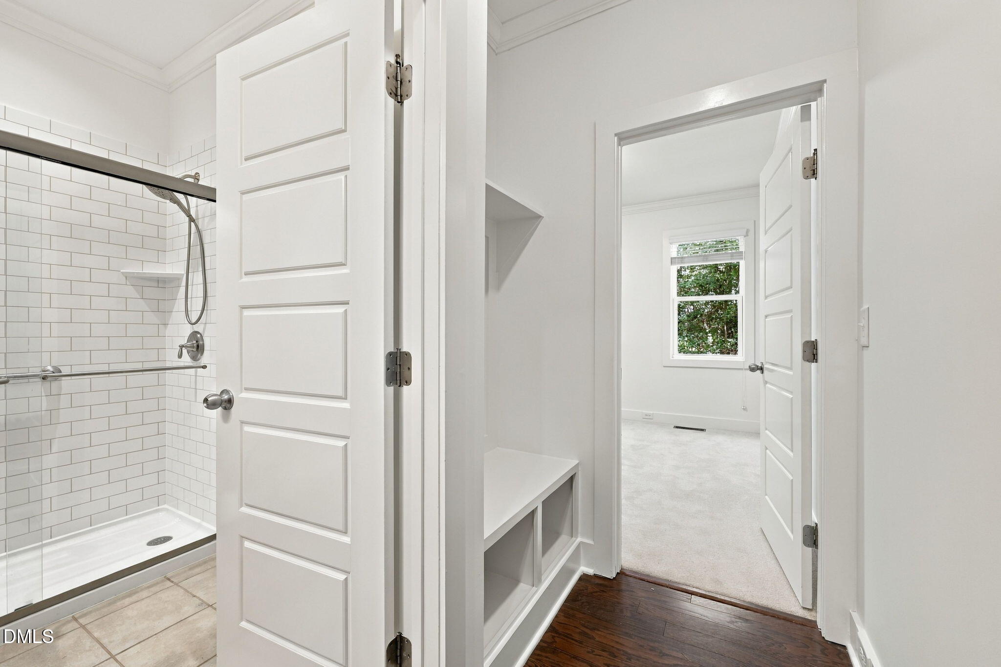 8204 Henderson Road Property Photo 18