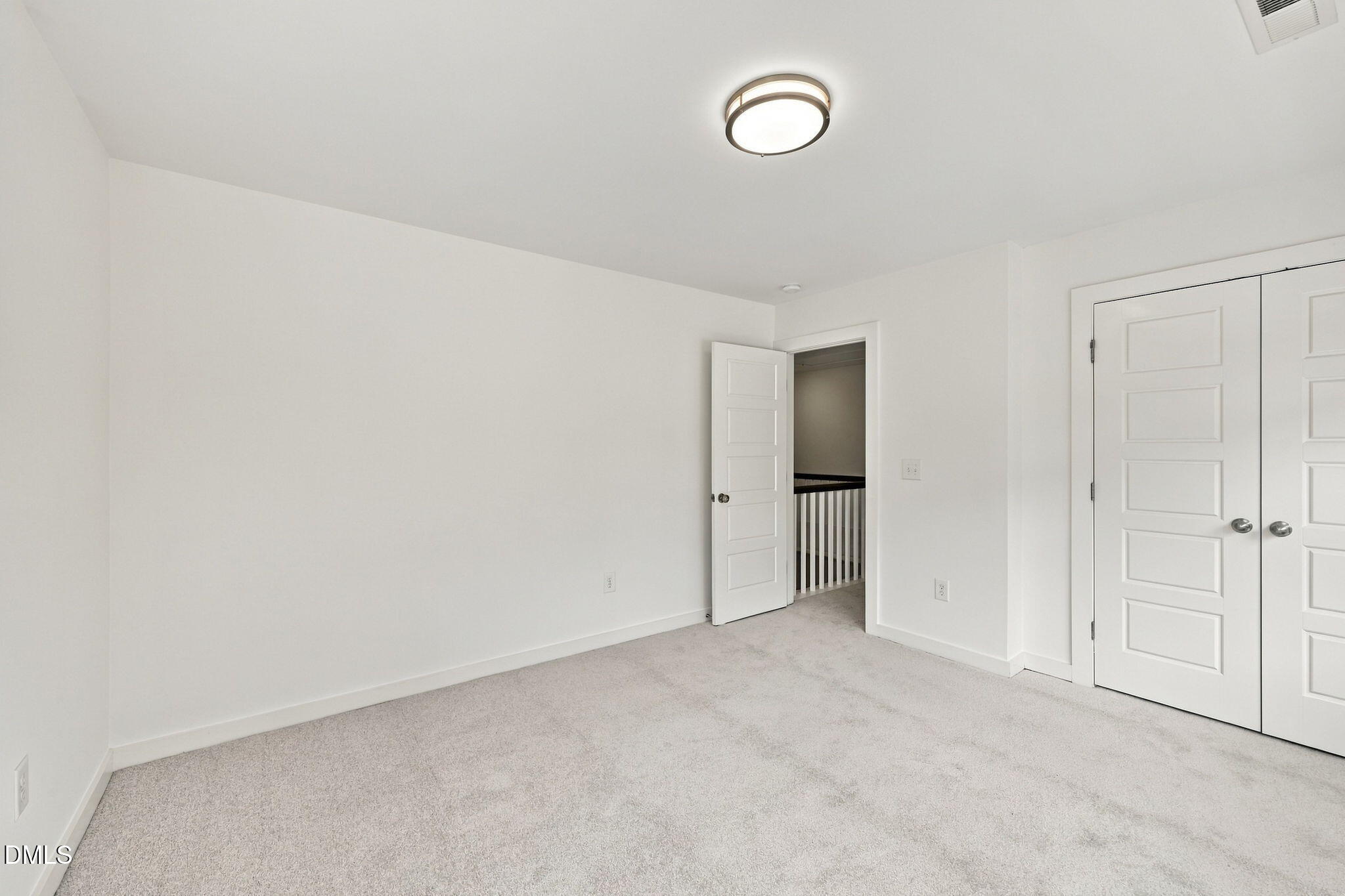 8204 Henderson Road Property Photo 28