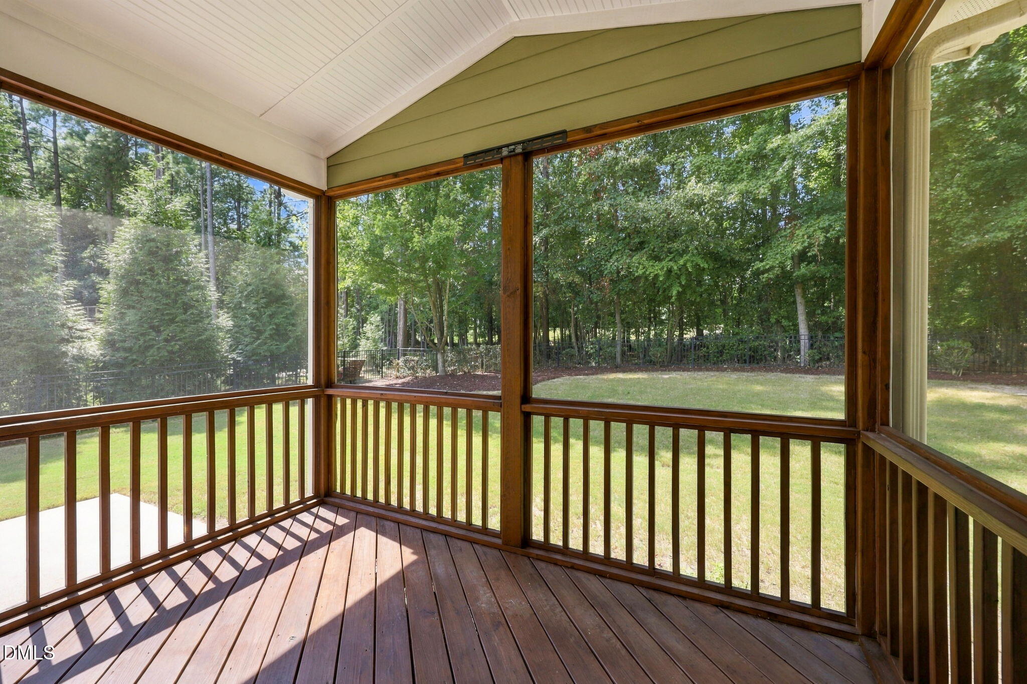 8204 Henderson Road Property Photo 39