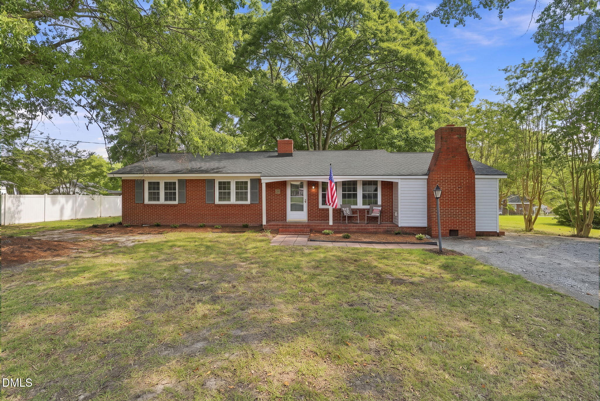 544 N Dunn Street Property Photo 1