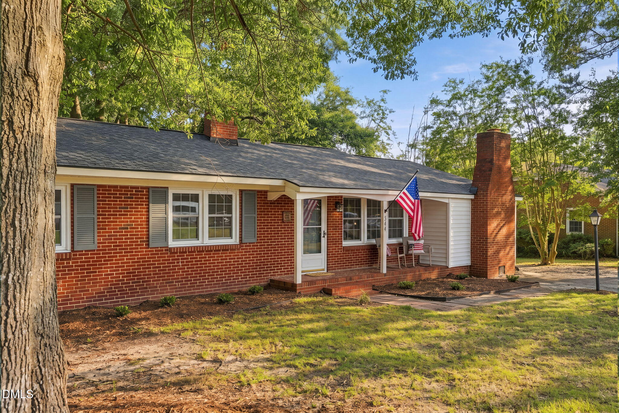 544 N Dunn Street Property Photo 4