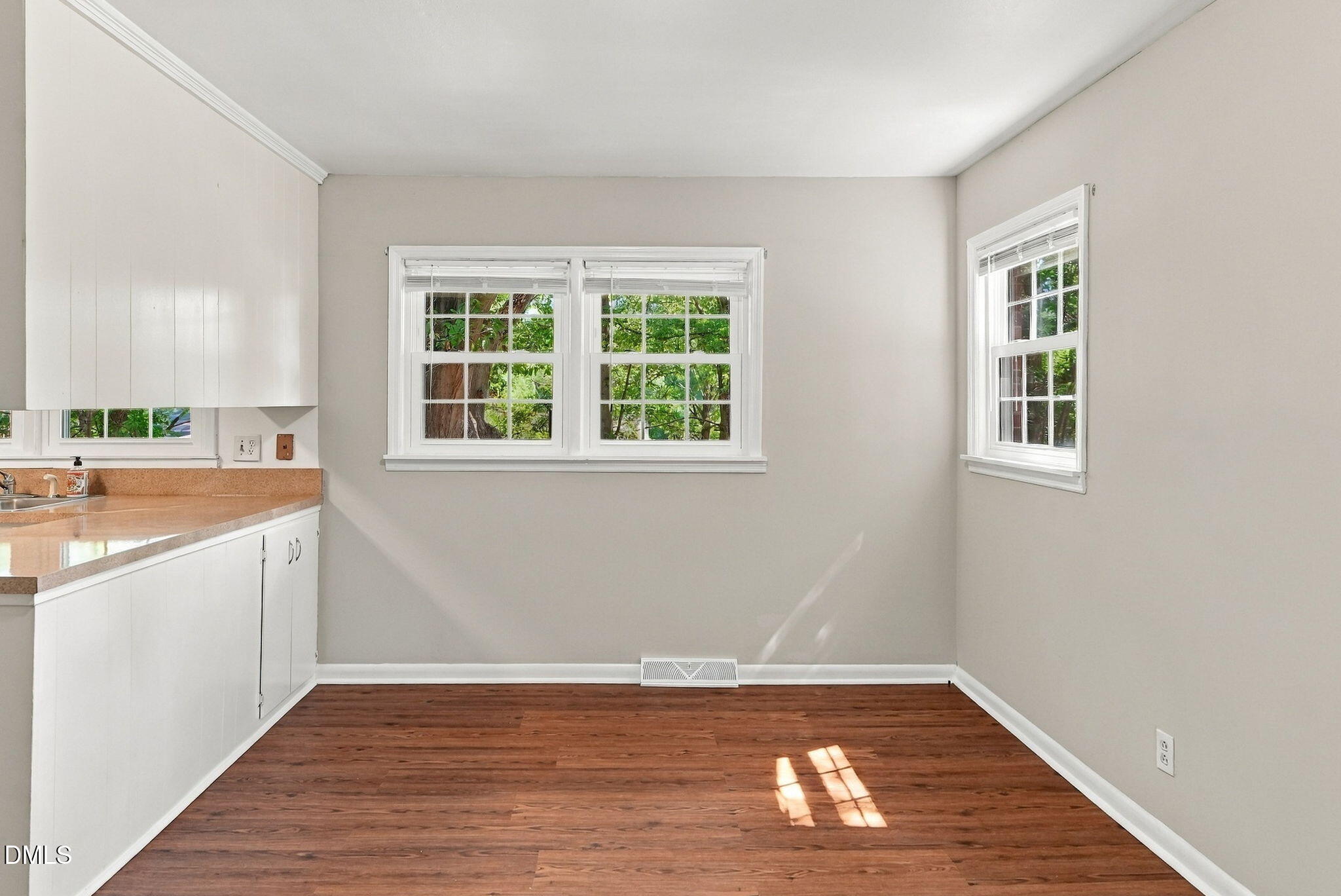 544 N Dunn Street Property Photo 13