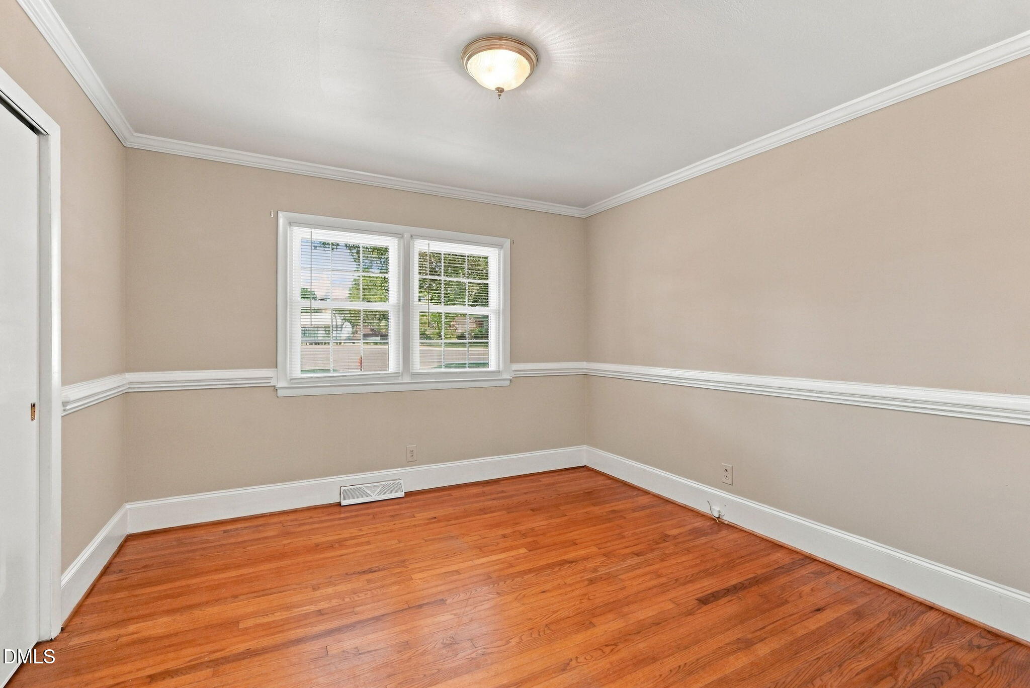 544 N Dunn Street Property Photo 21
