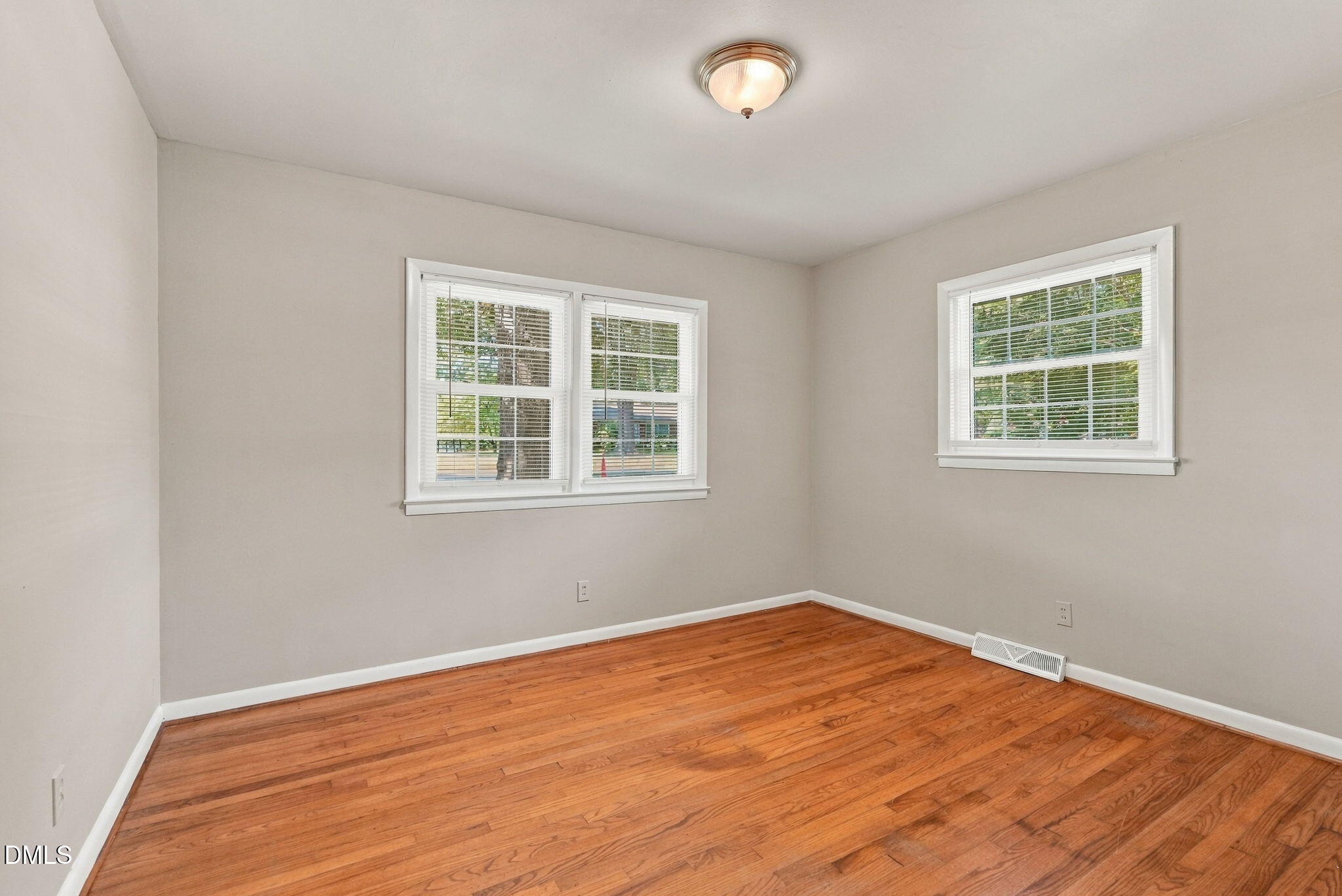 544 N Dunn Street Property Photo 30