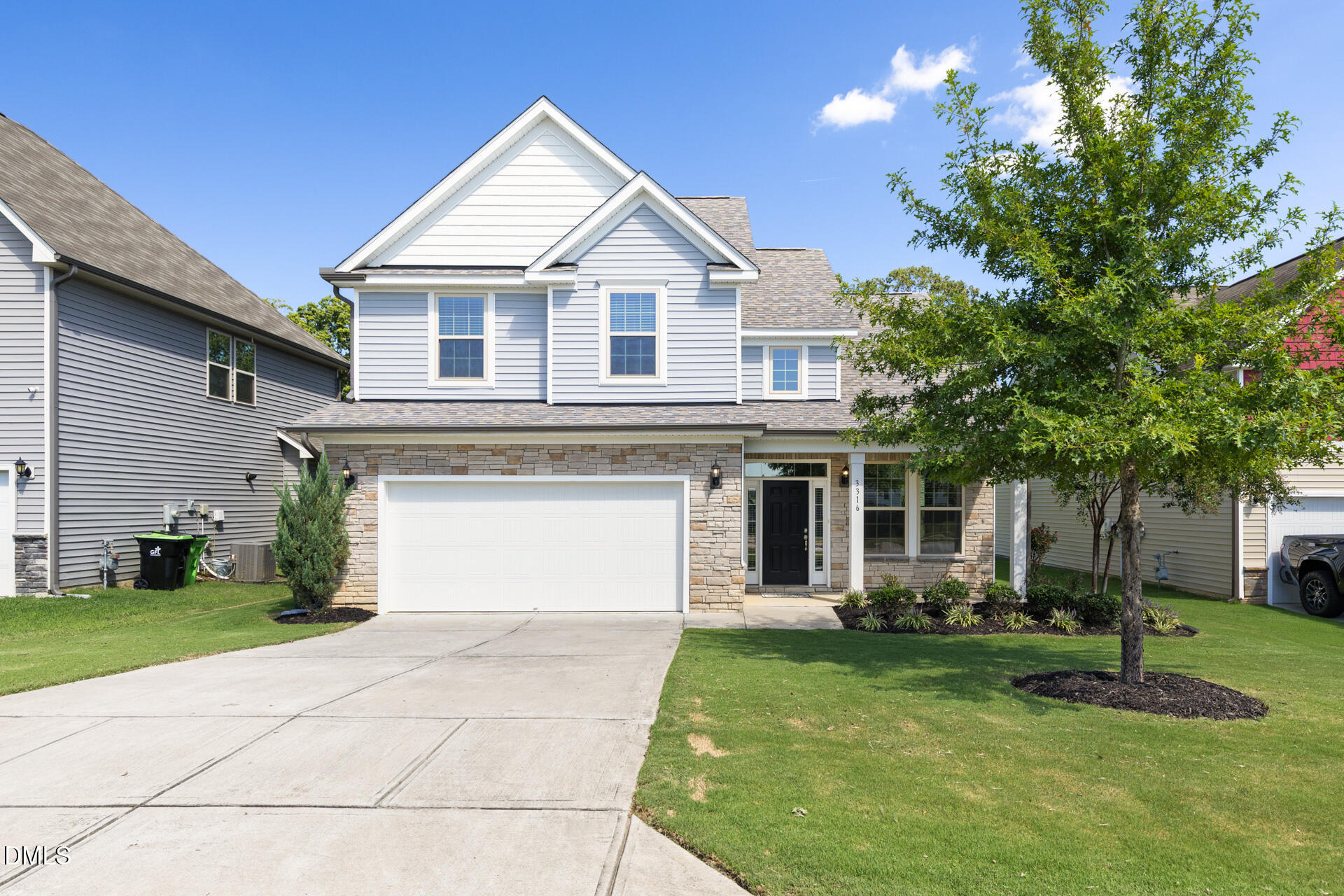 3316 Lacewing Drive Property Photo 1