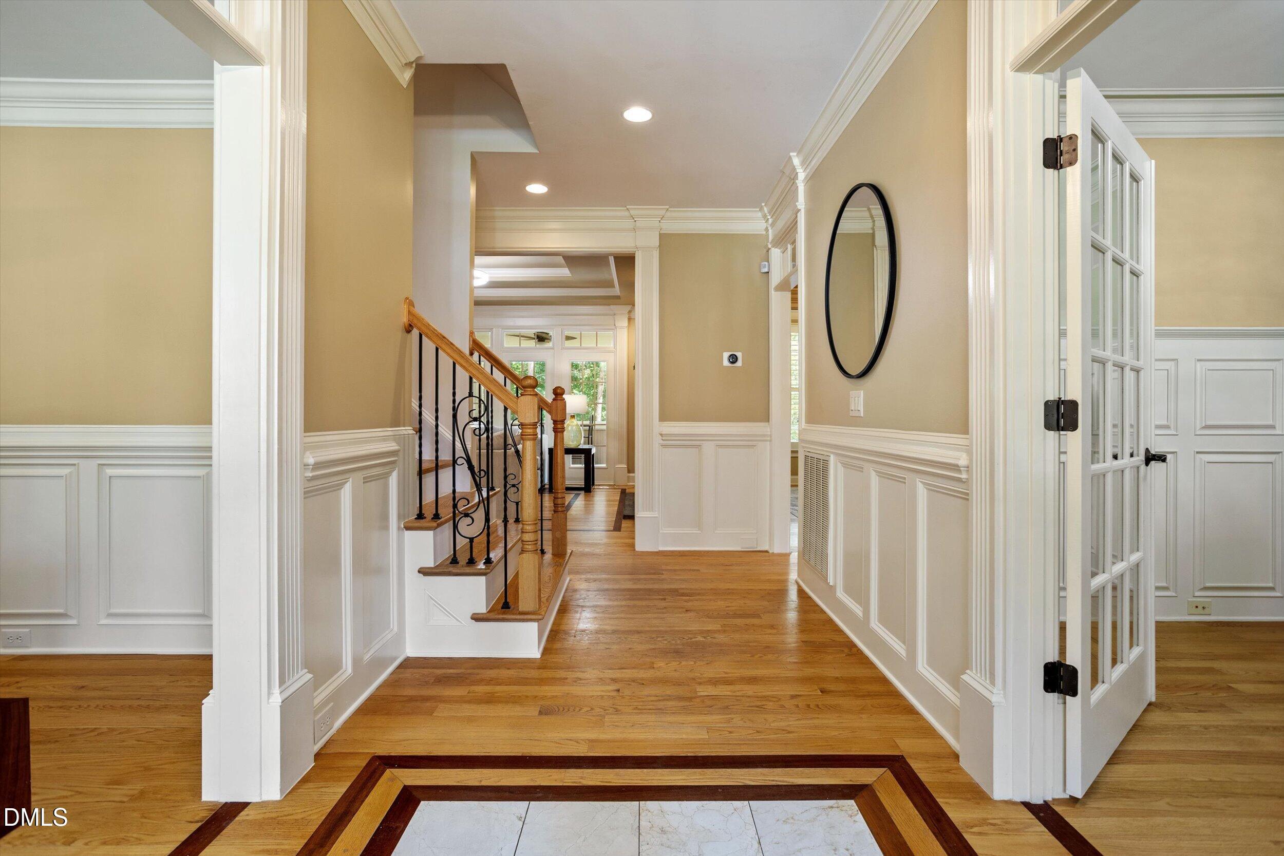 8107 Henderson Road Property Photo 5