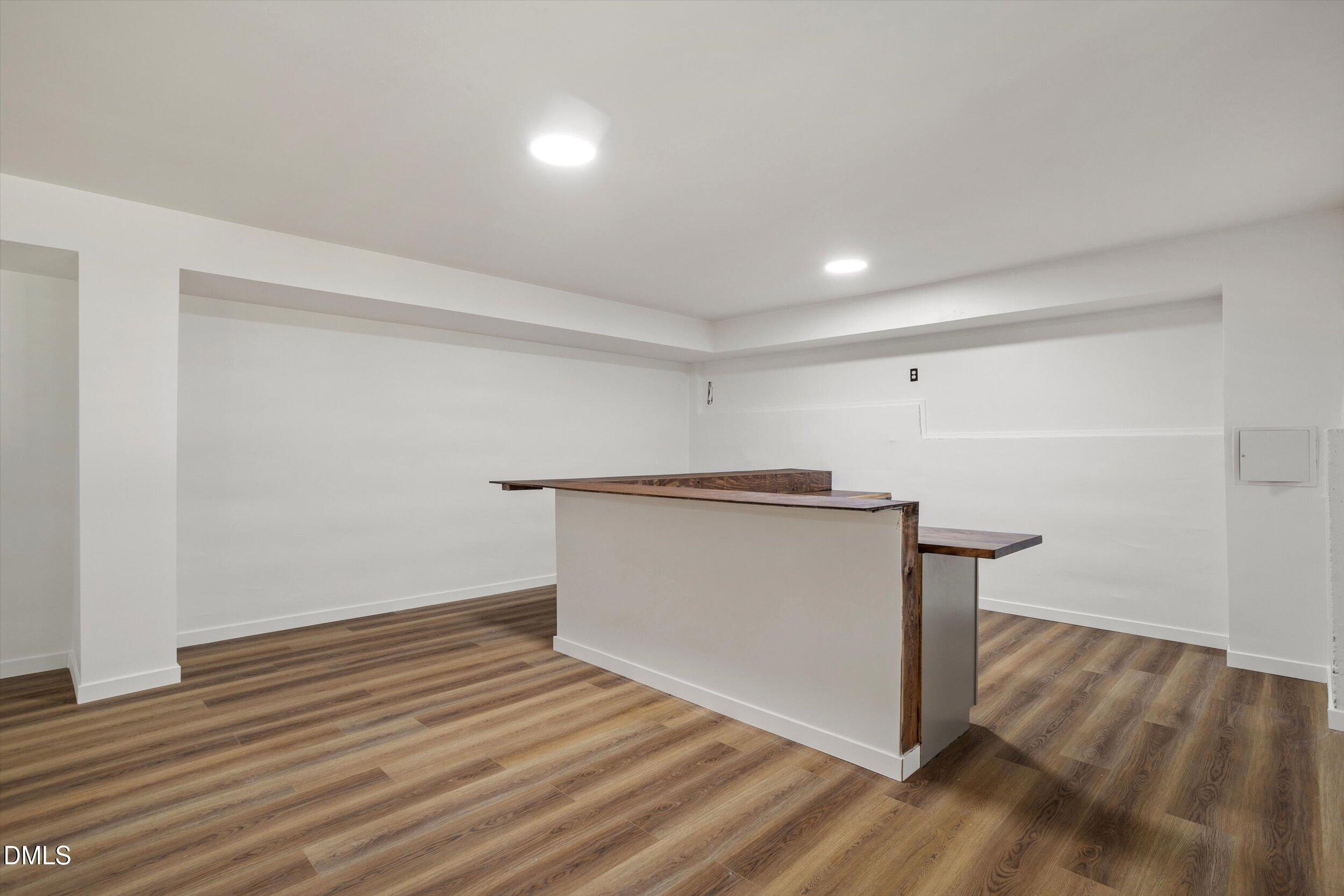 8107 Henderson Road Property Photo 53